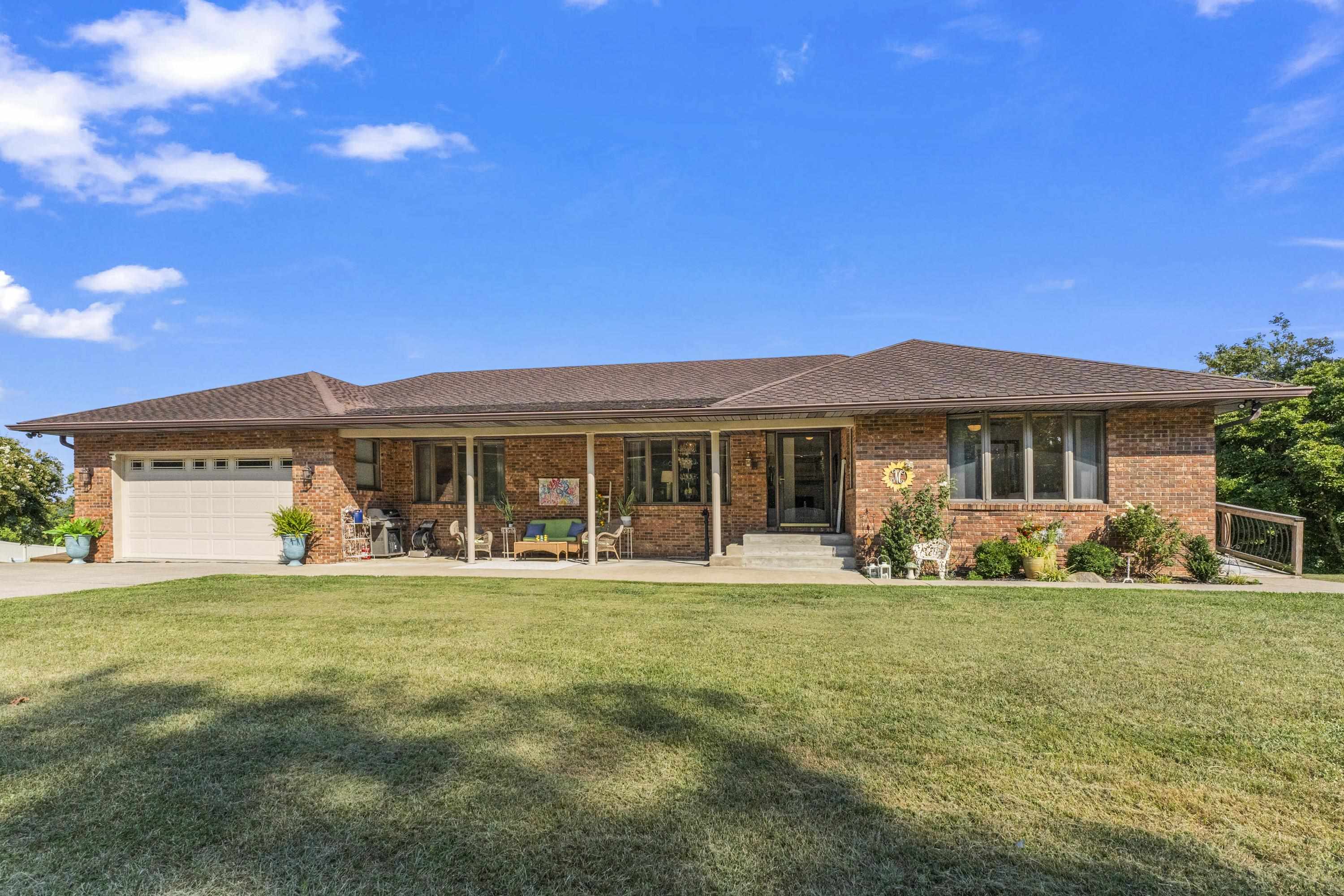 1000 Grandview Drive