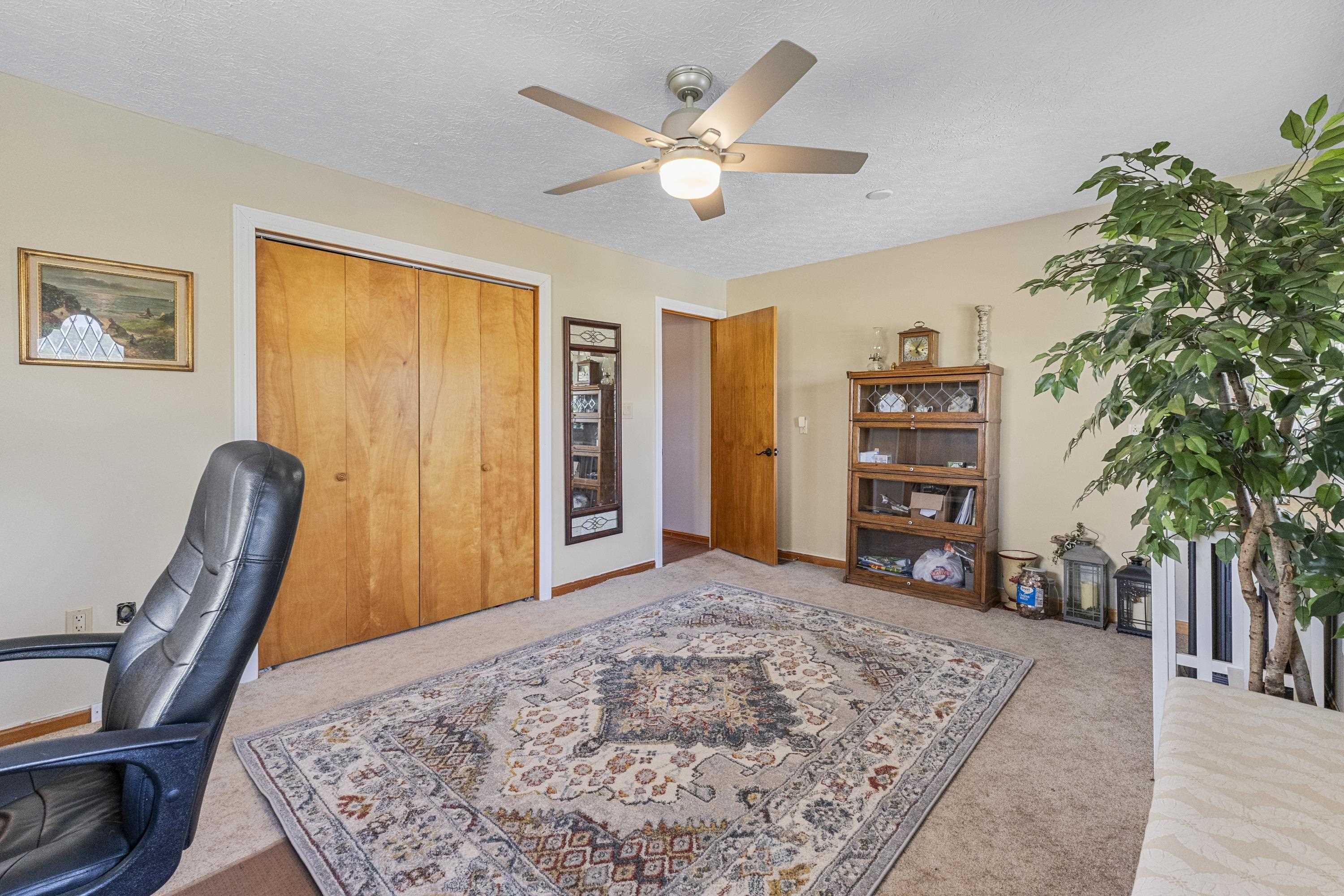 1000 Grandview Drive