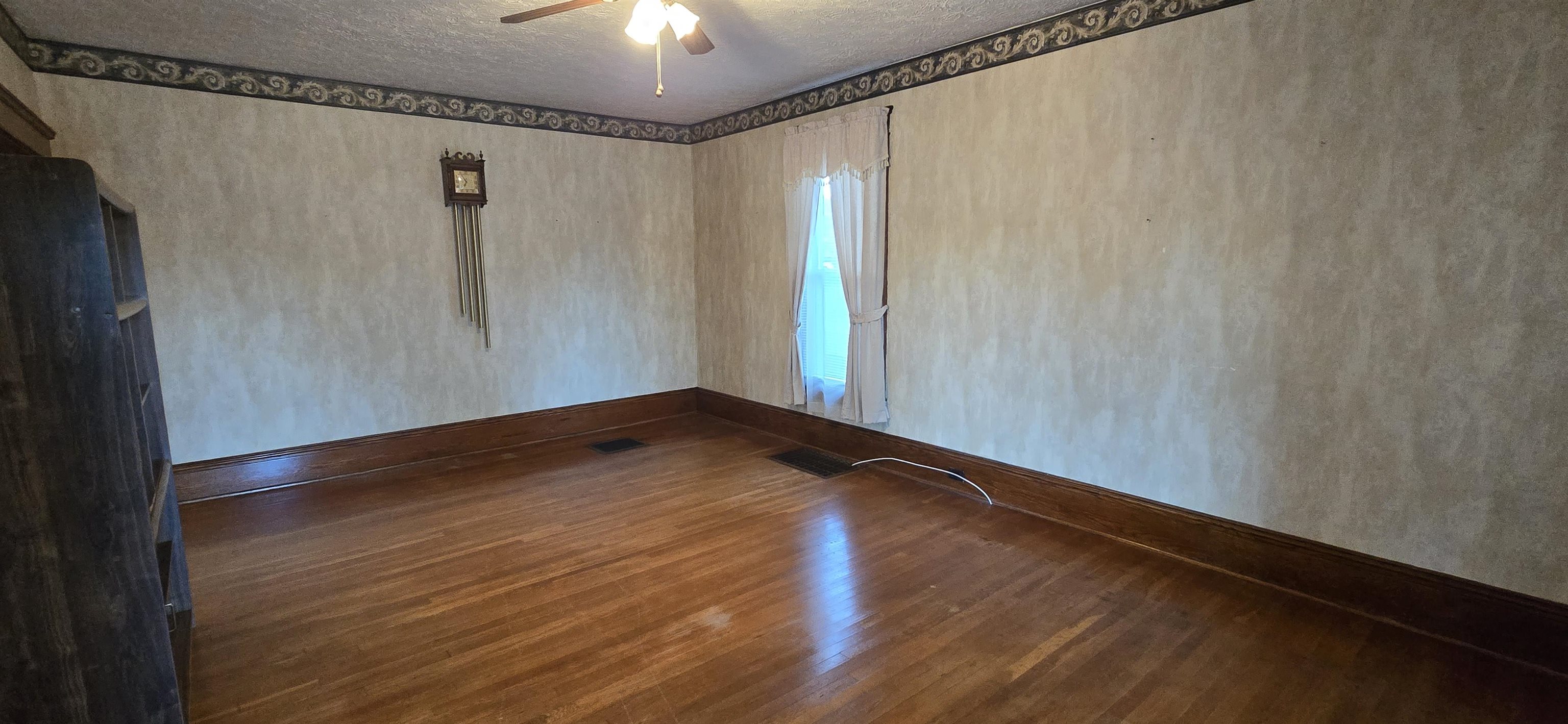 722 Greenup Avenue