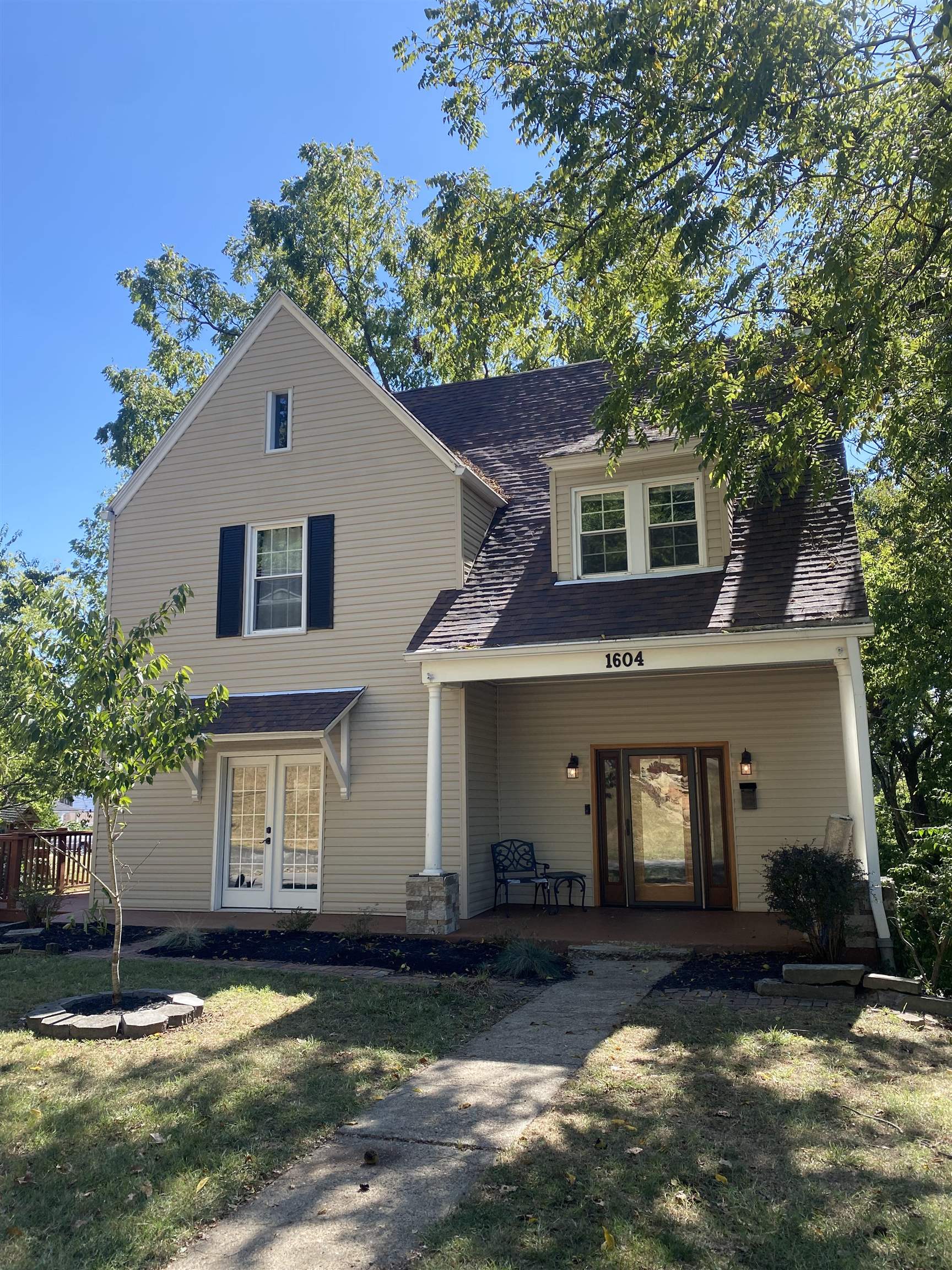 1604 Prospect Avenue