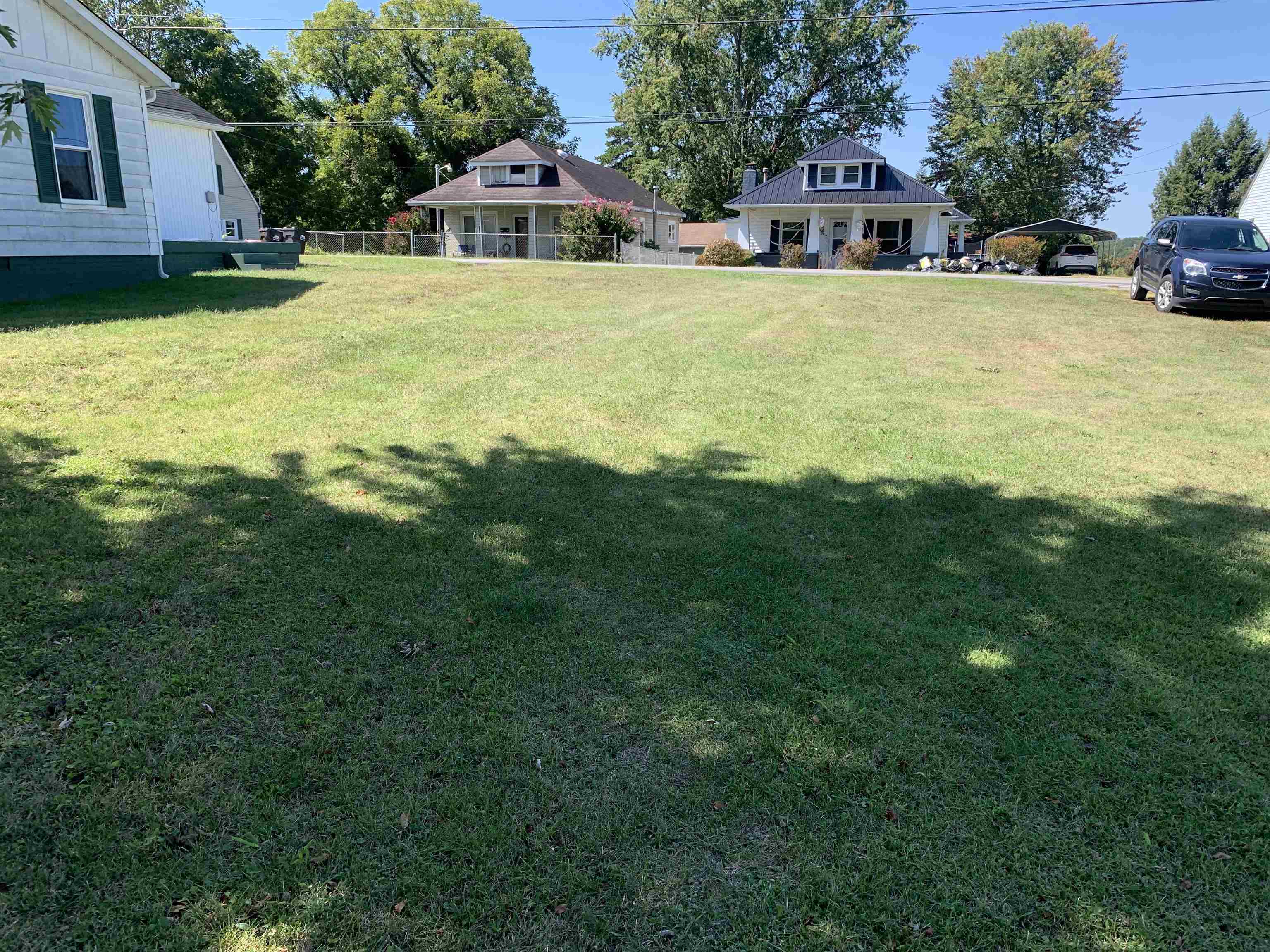 2513 Main Street W