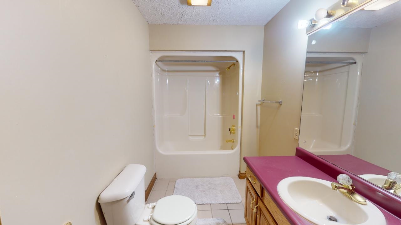 16037 Lone Oak Drive