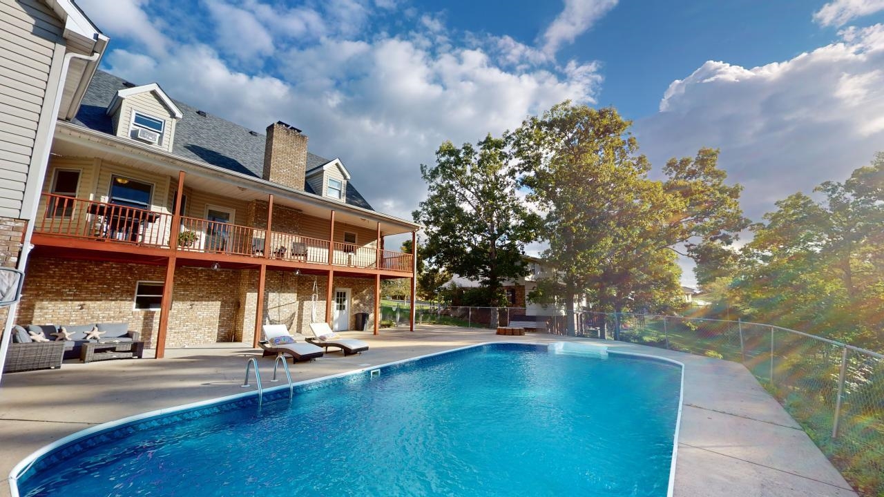 16037 Lone Oak Drive