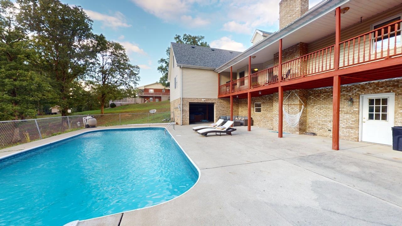 16037 Lone Oak Drive