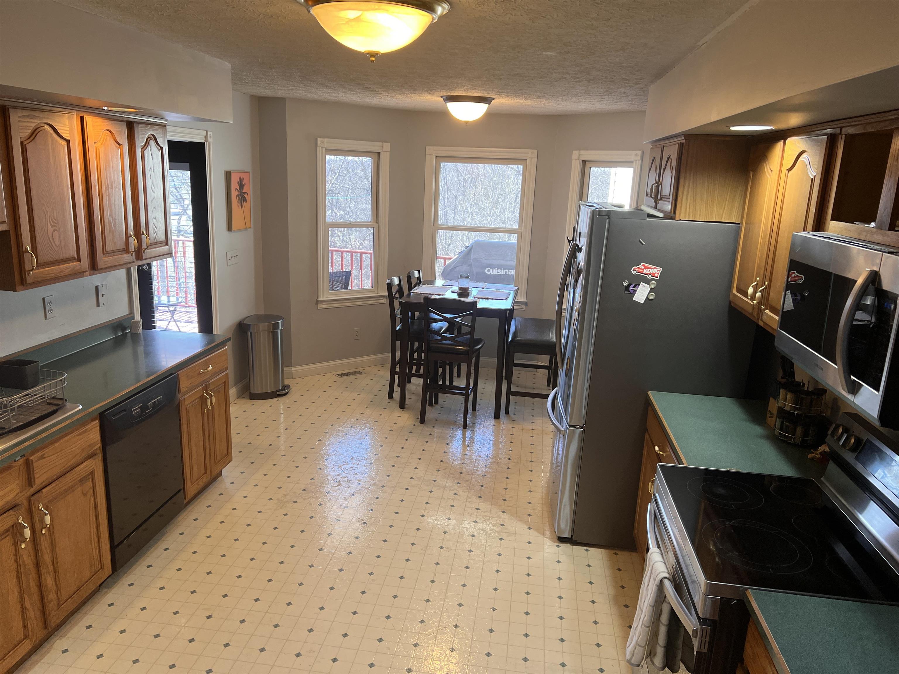 16037 Lone Oak Drive