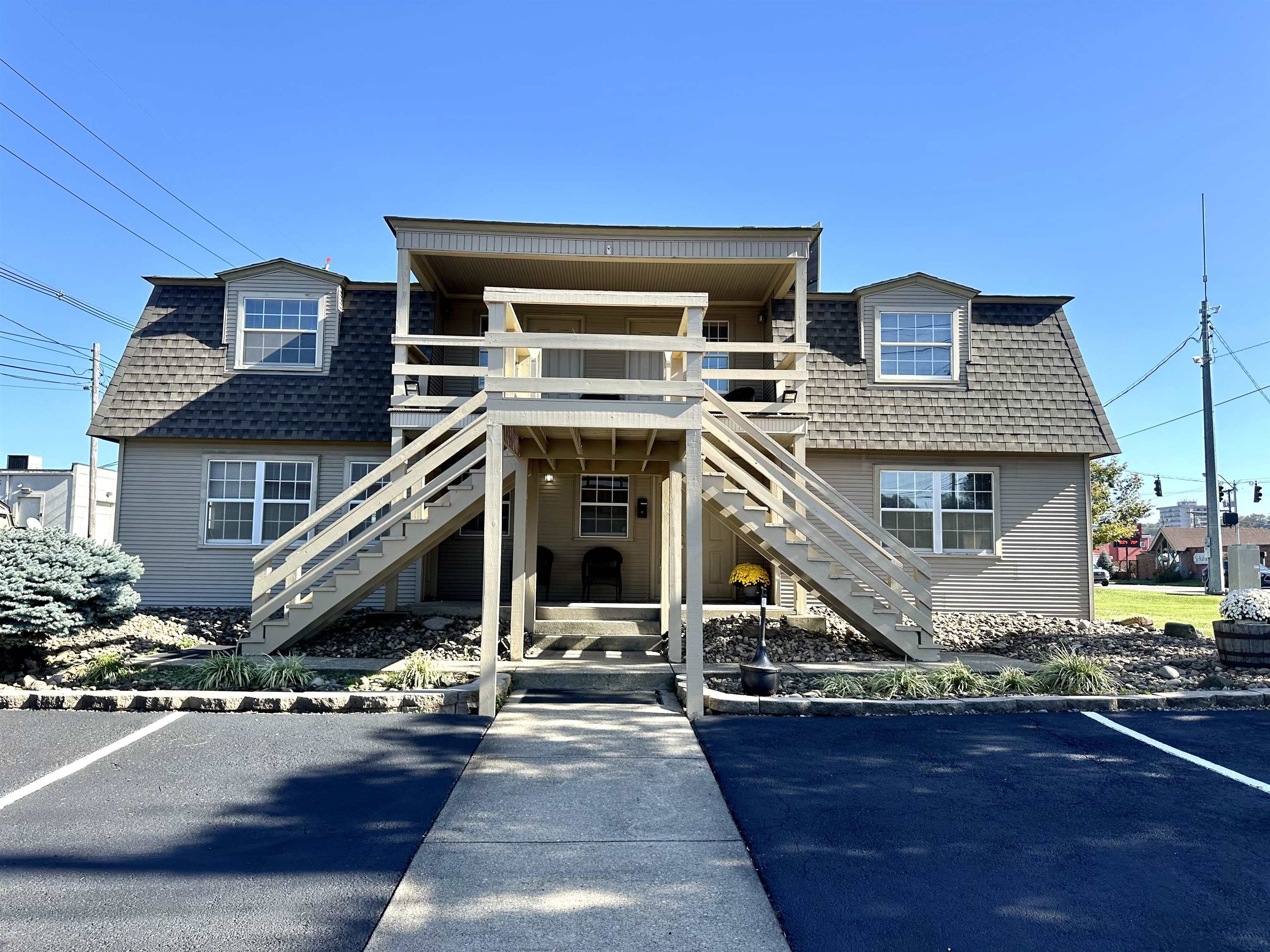 701 Winchester Avenue