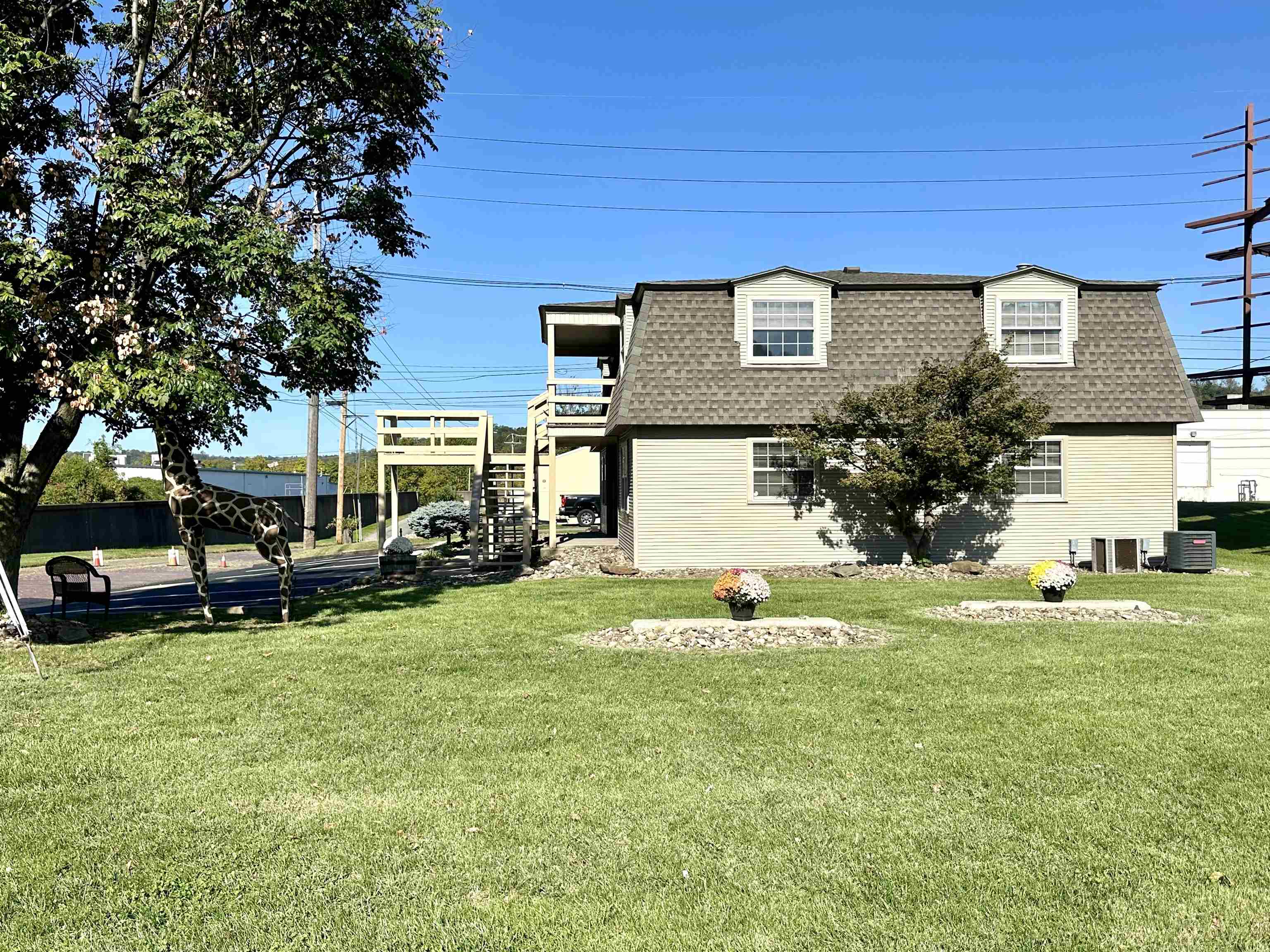 701 Winchester Avenue
