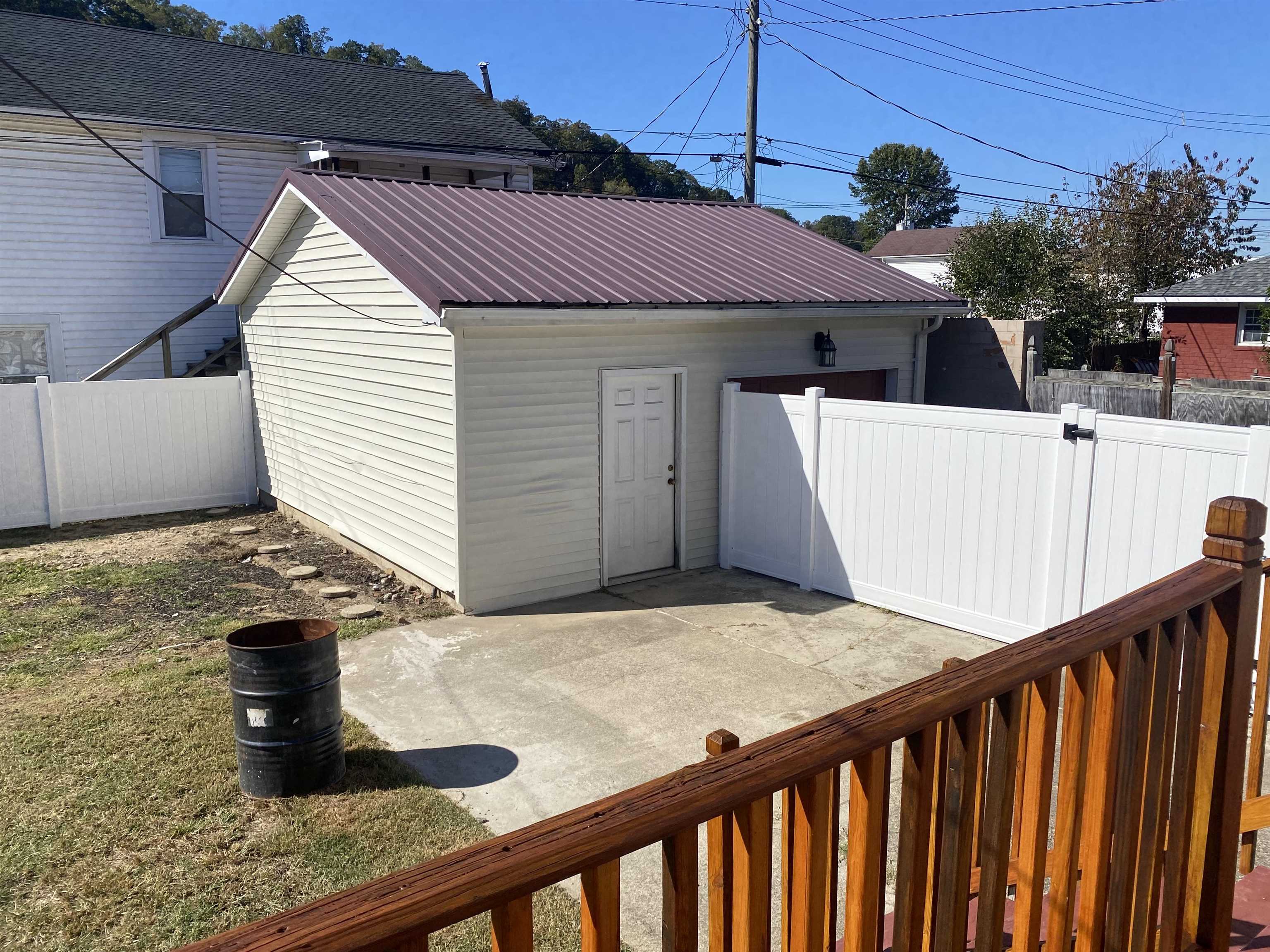 325 Etna Street