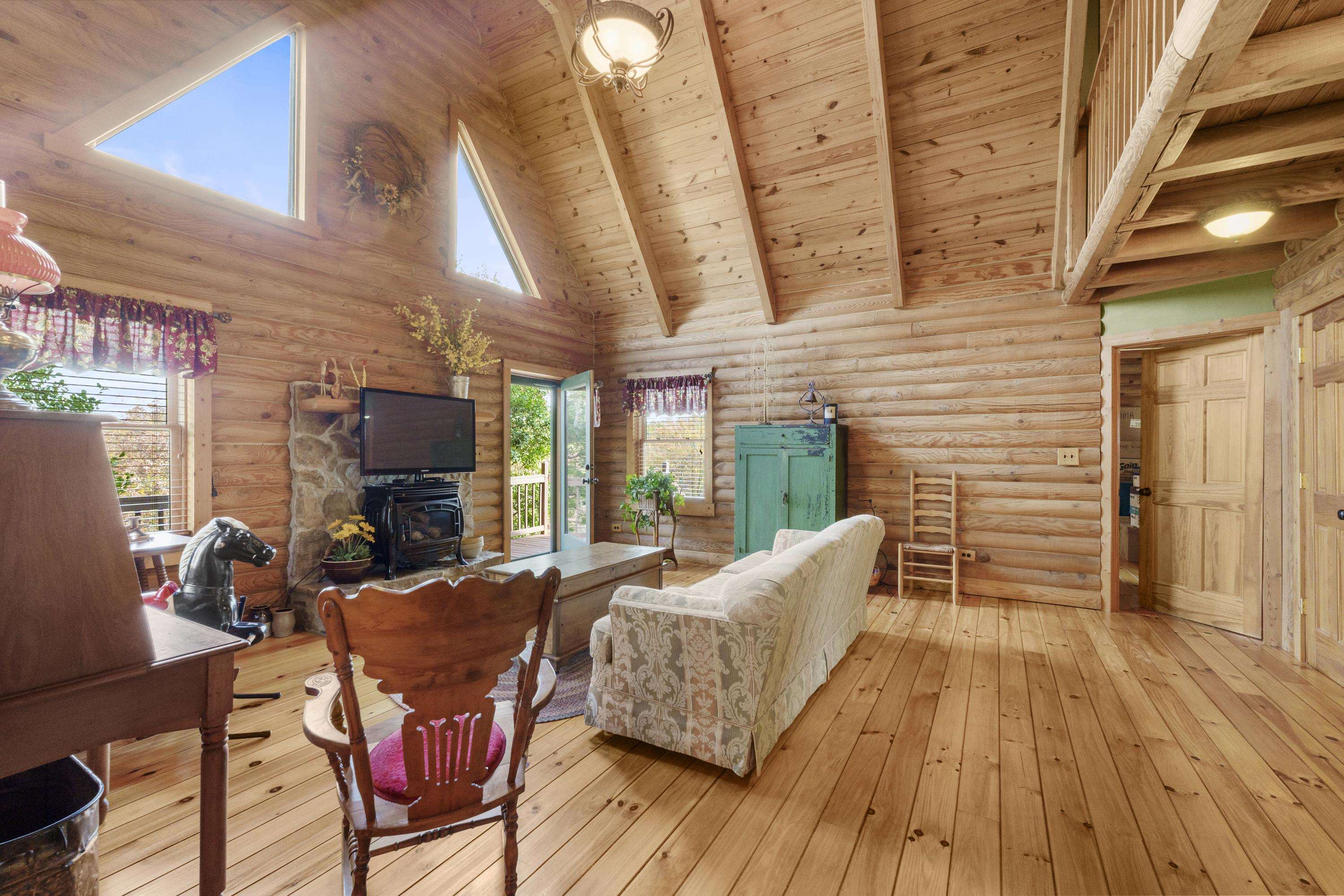 4122 McGuire Drive
