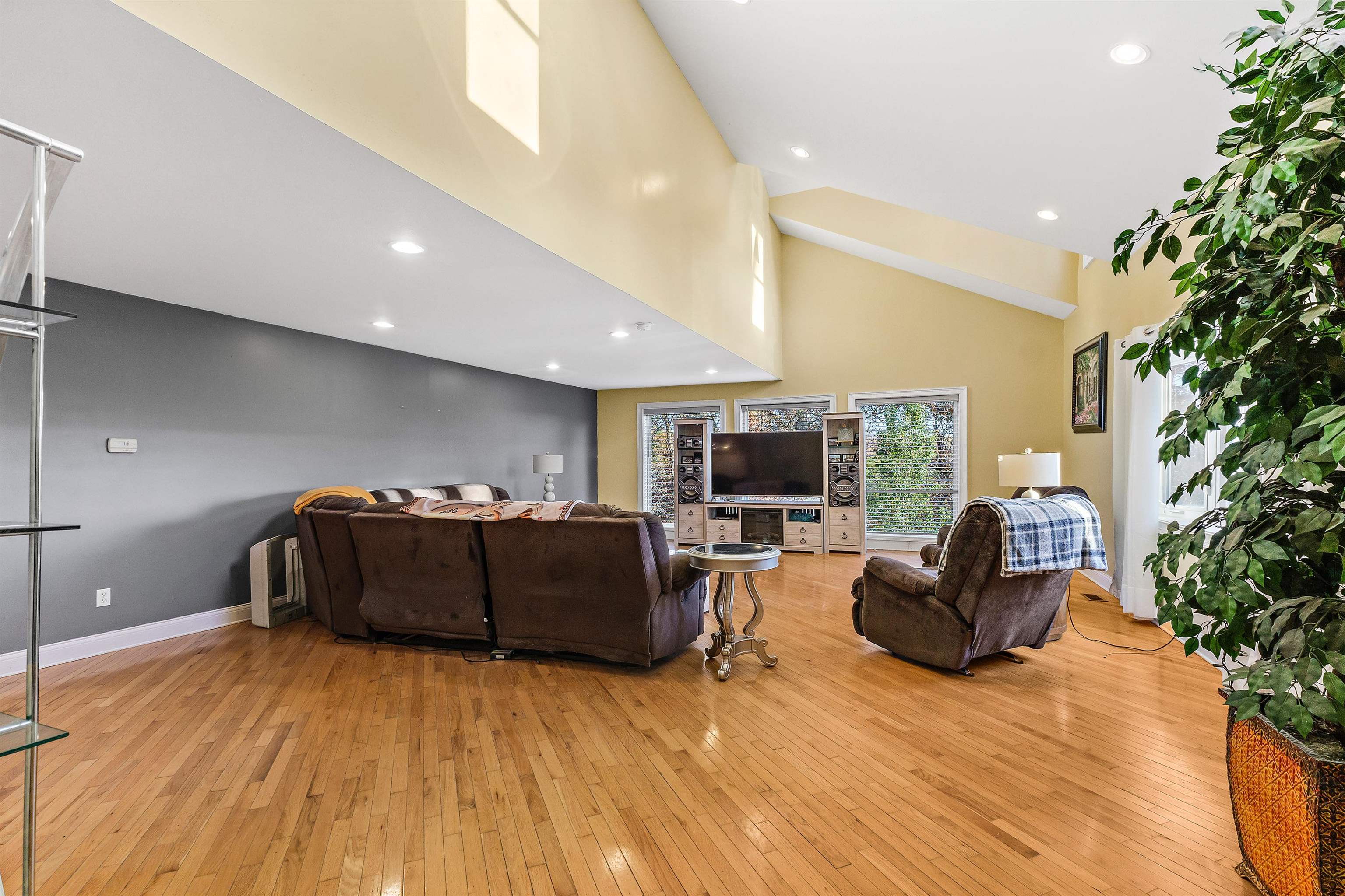 10423 Riekert Drive