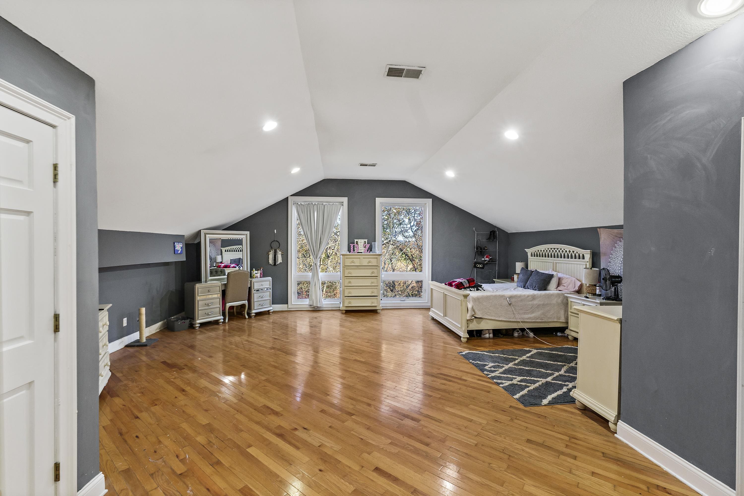 10423 Riekert Drive