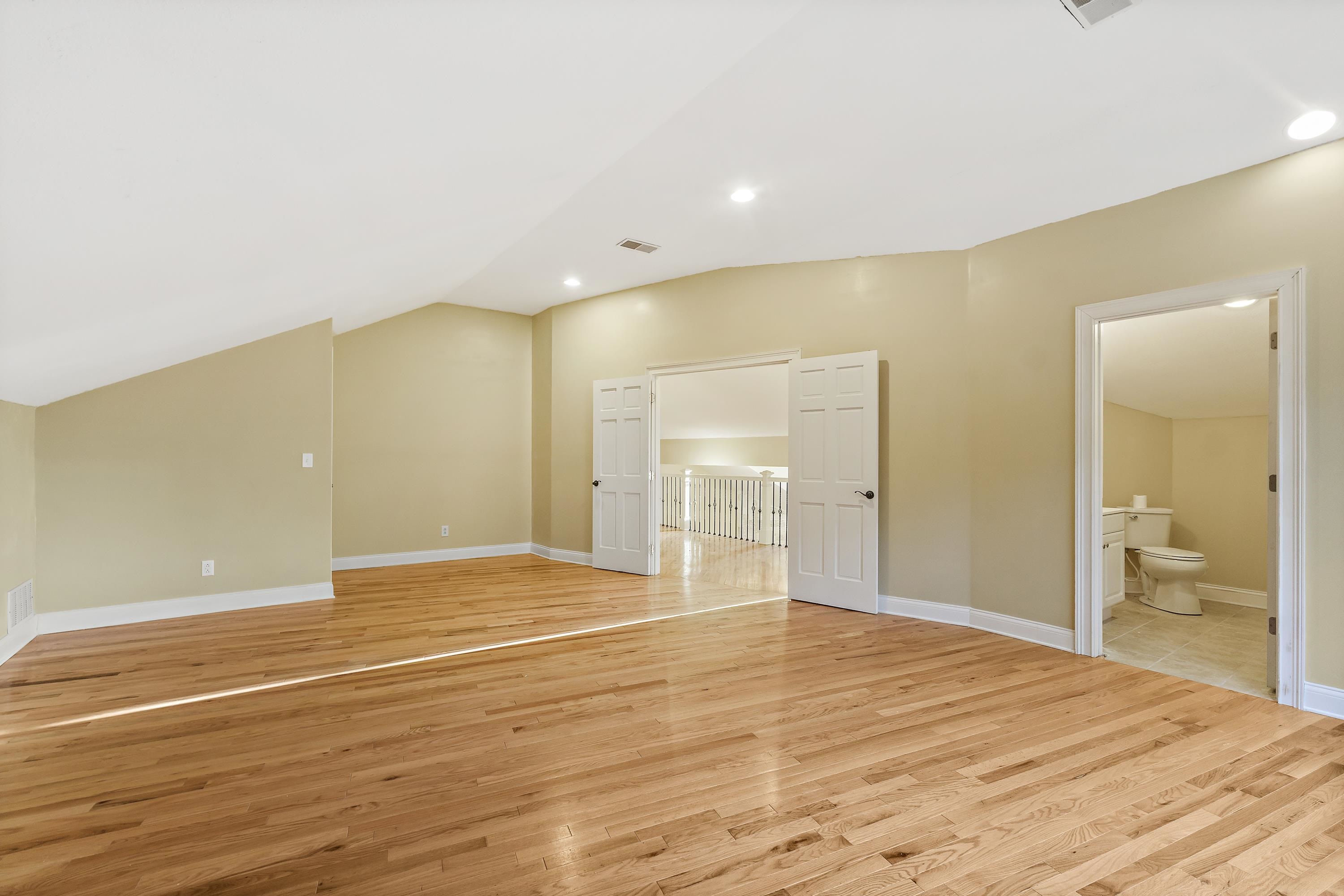 10423 Riekert Drive