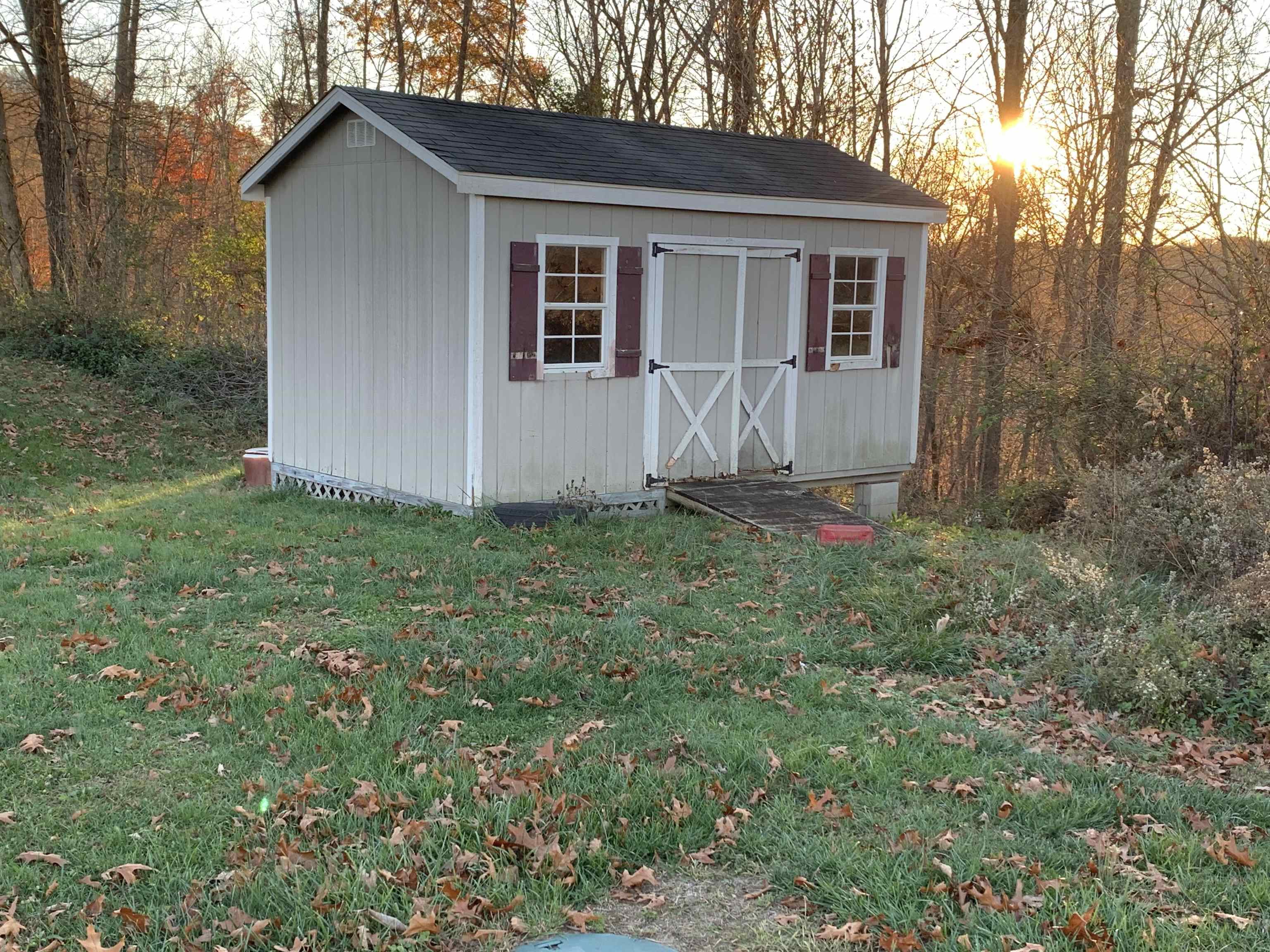 10 Sparrow Lane