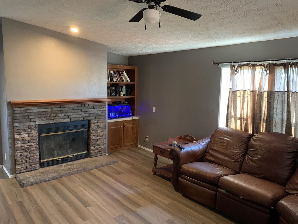 10 Sparrow Lane