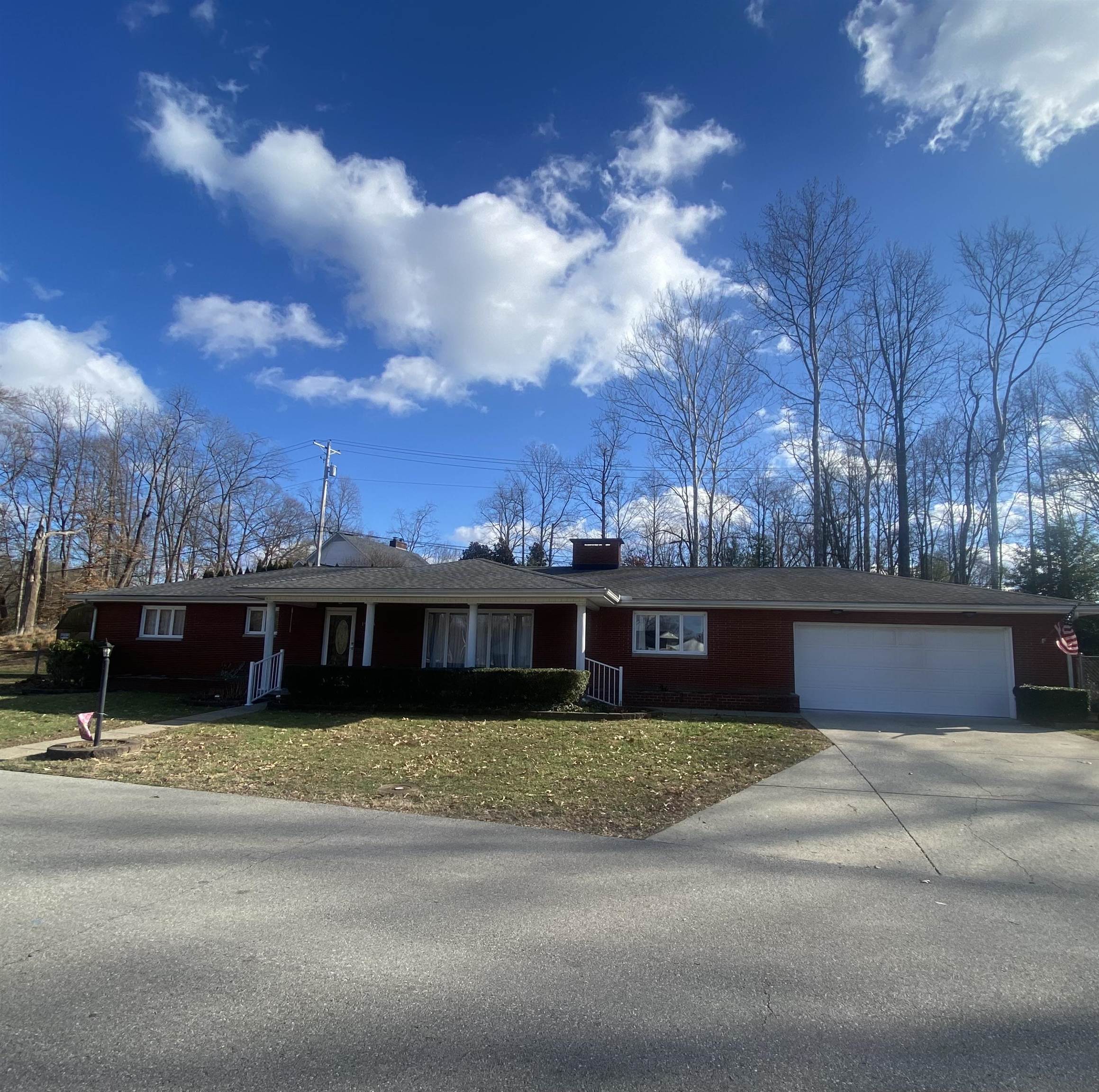 1908 Weymouth Drive