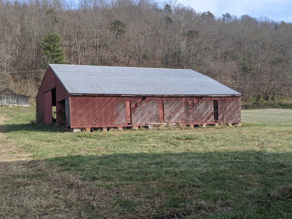 7622 E Tygart