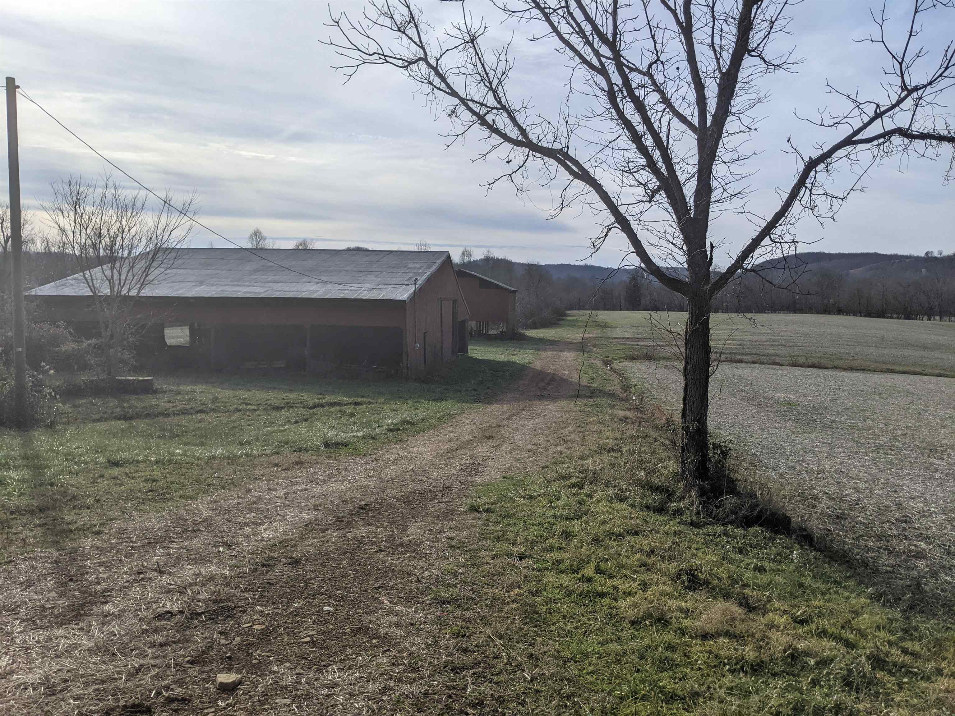 7622 E Tygart