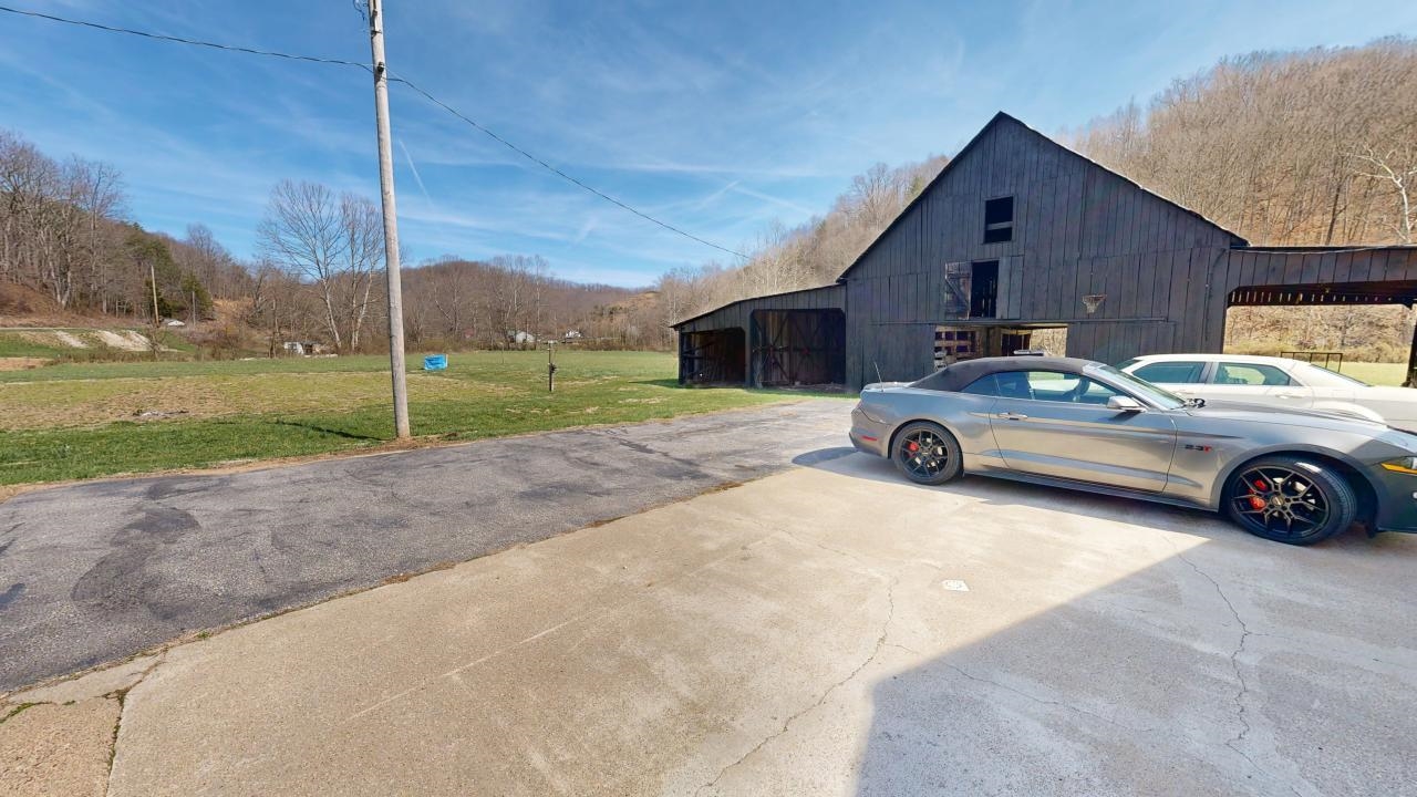 2101 Mattie Road