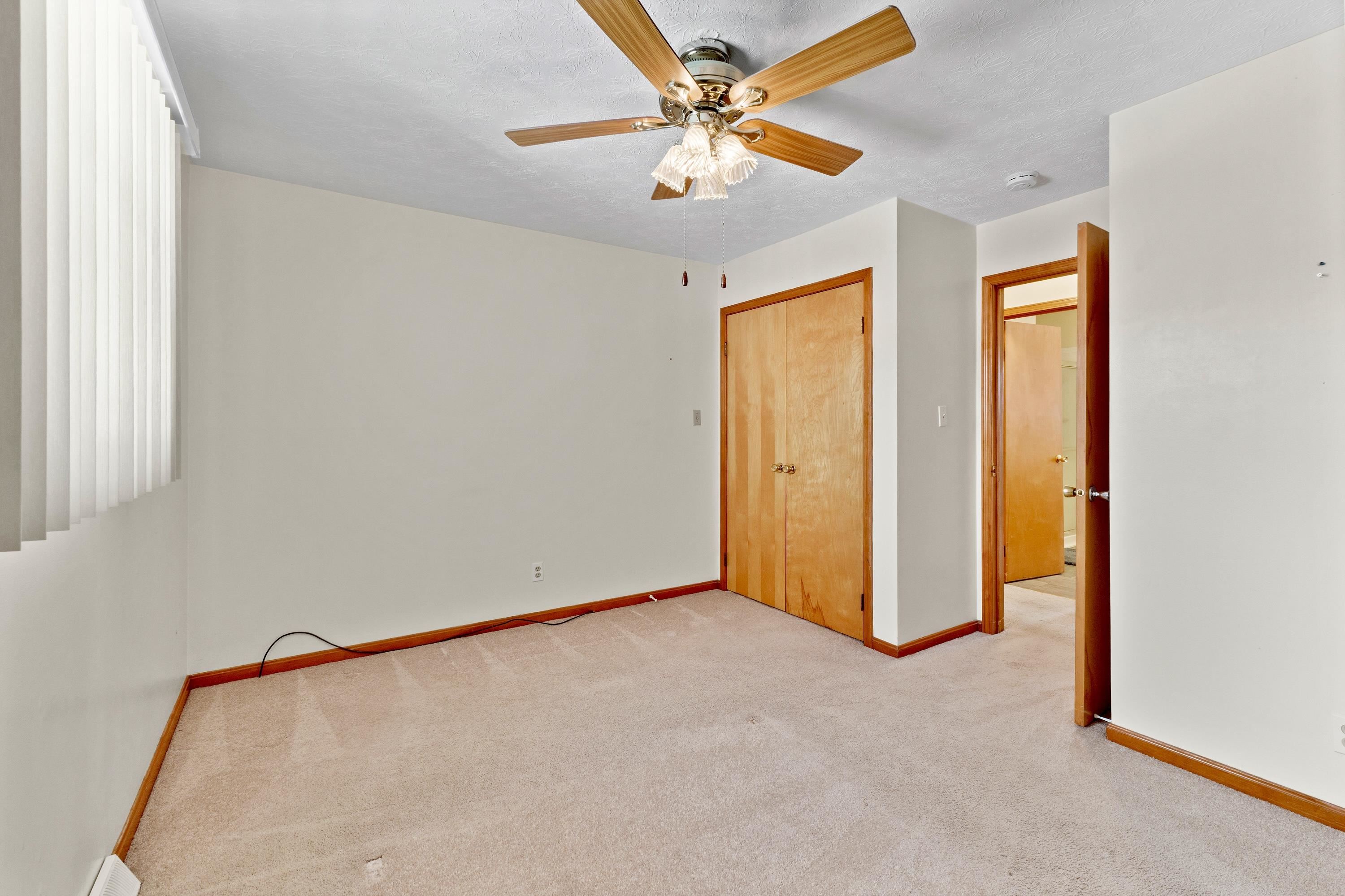 3704 Greenbrier Road