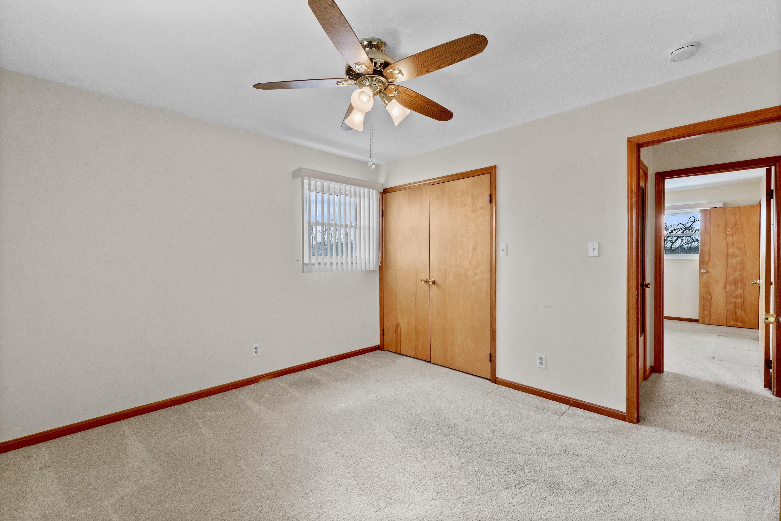 3704 Greenbrier Road