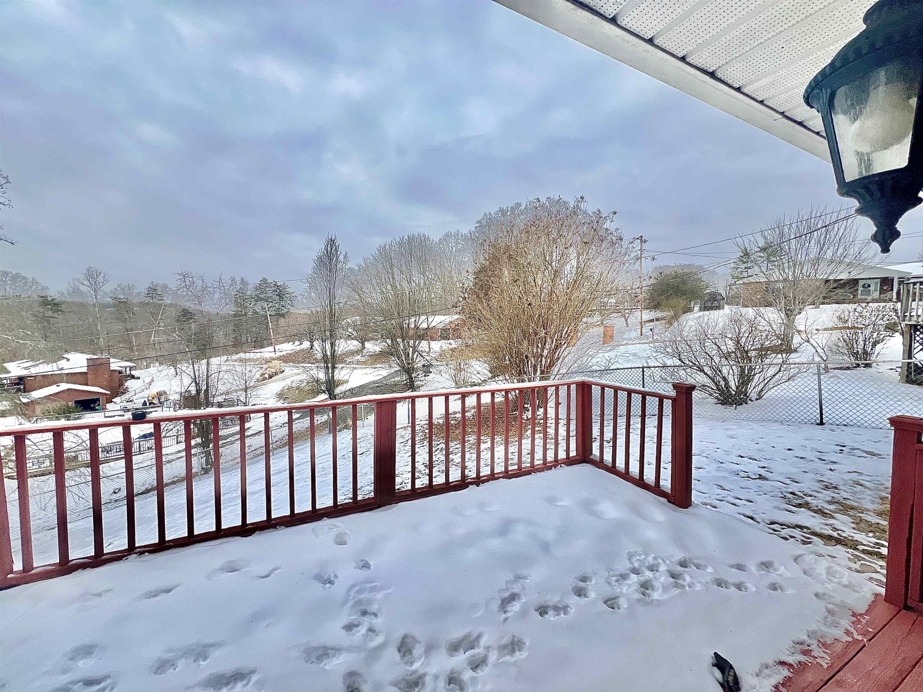 3704 Greenbrier Road