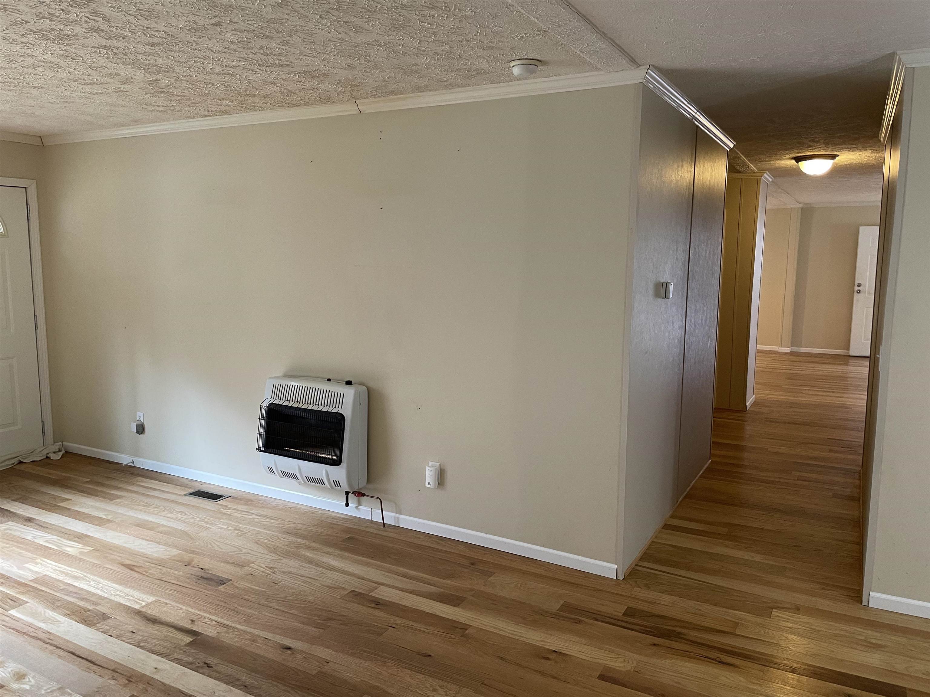 985 Parker Hollow