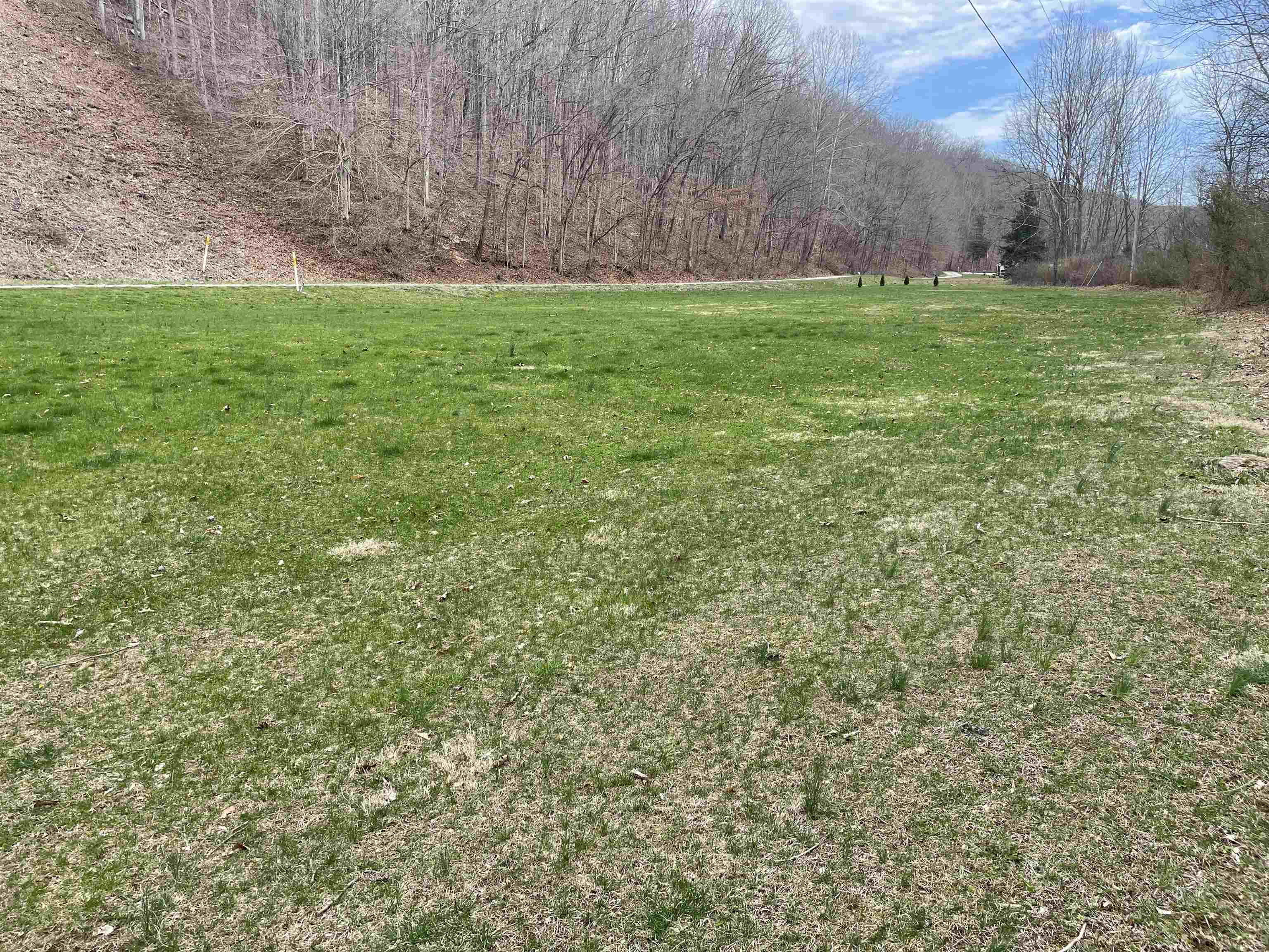 985 Parker Hollow