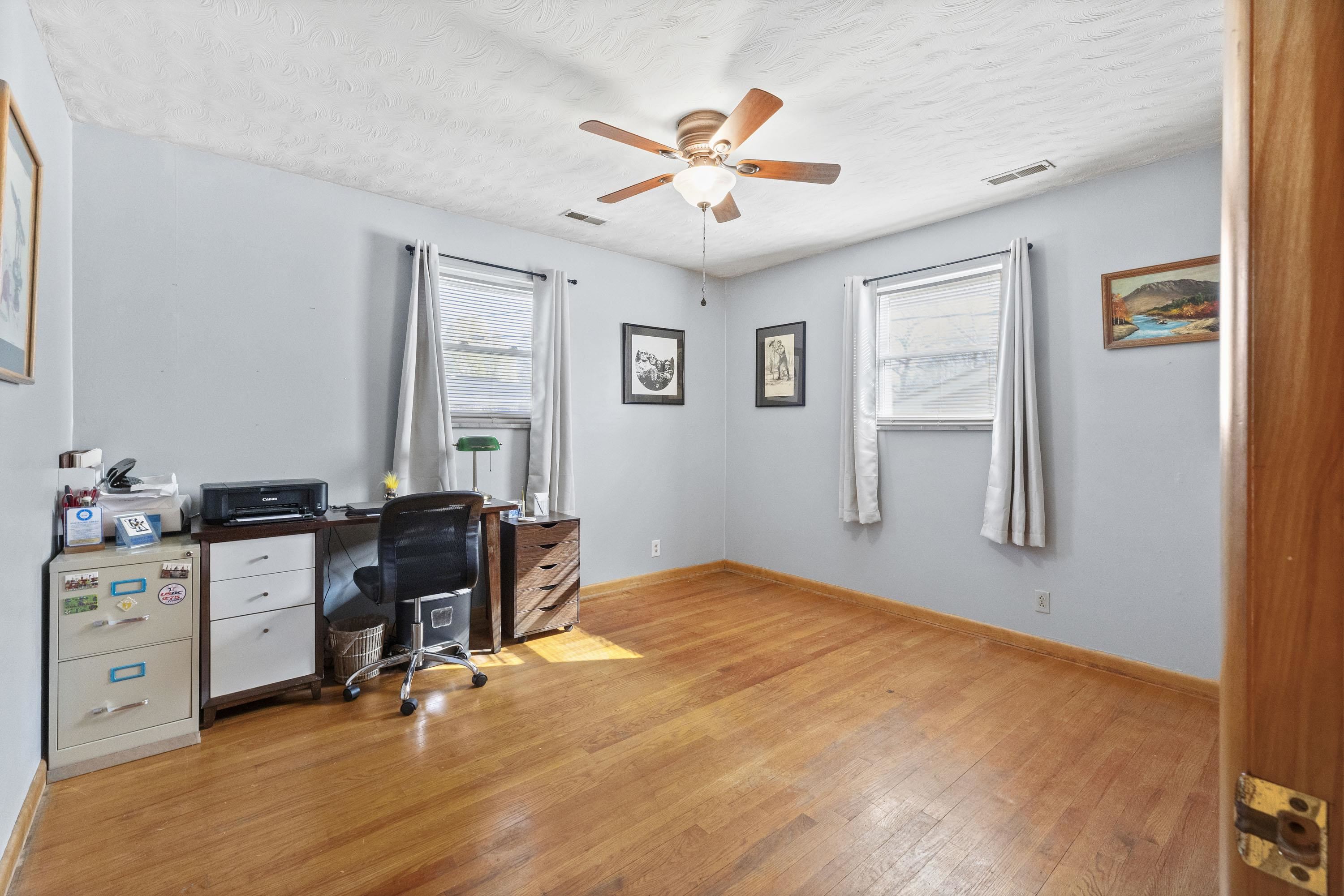 1114 James Court