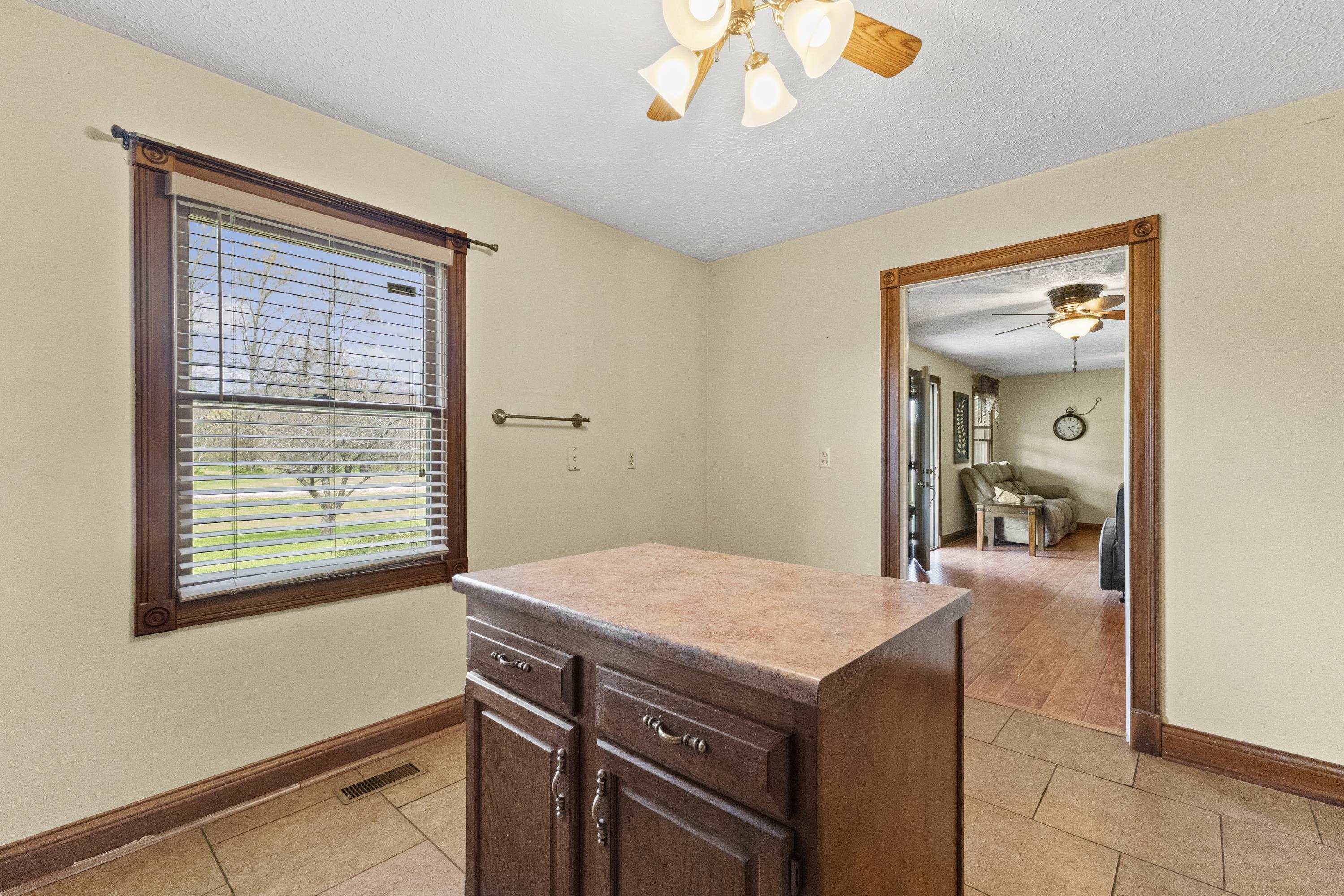 1016 E Midland Trail