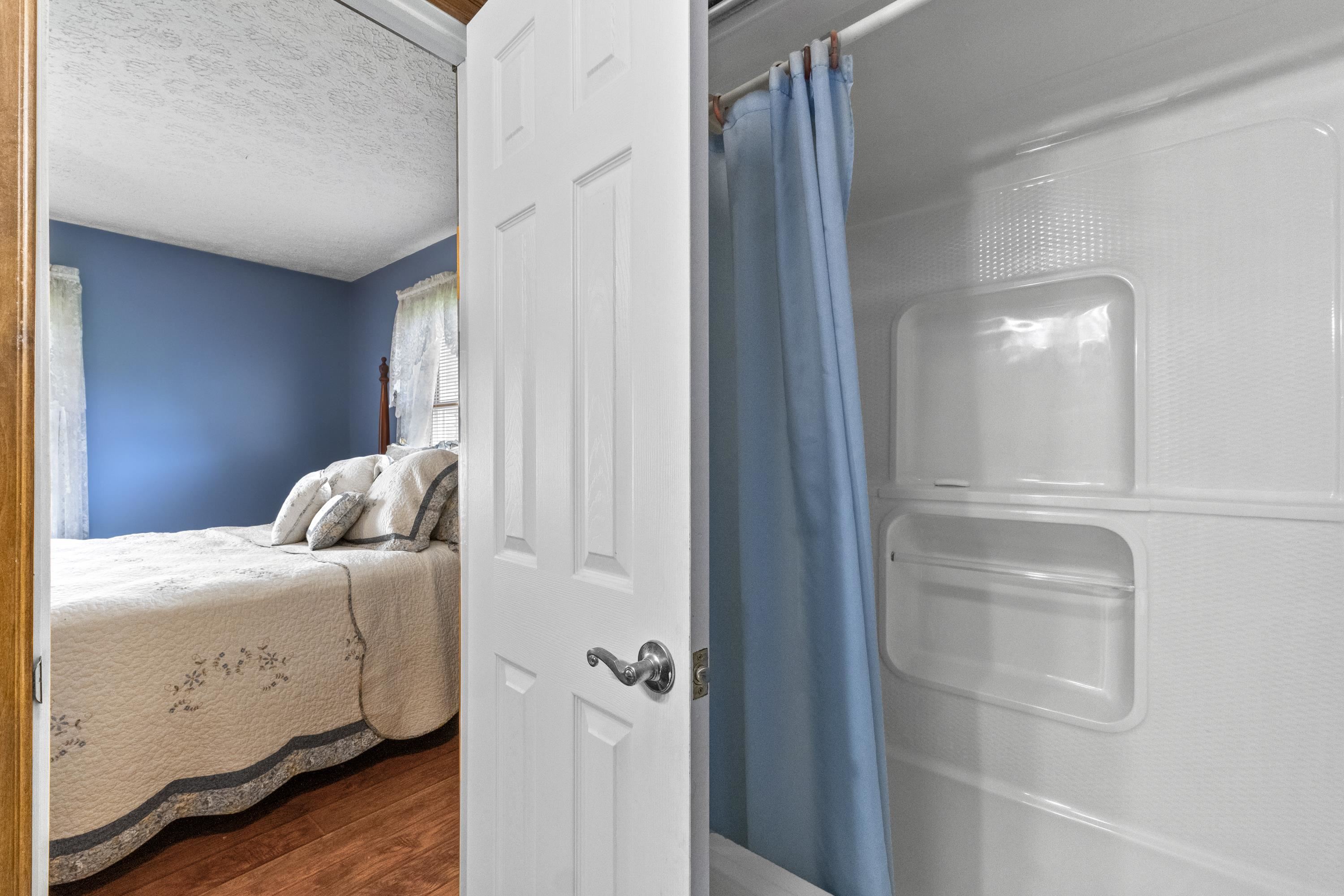 1016 E Midland Trail