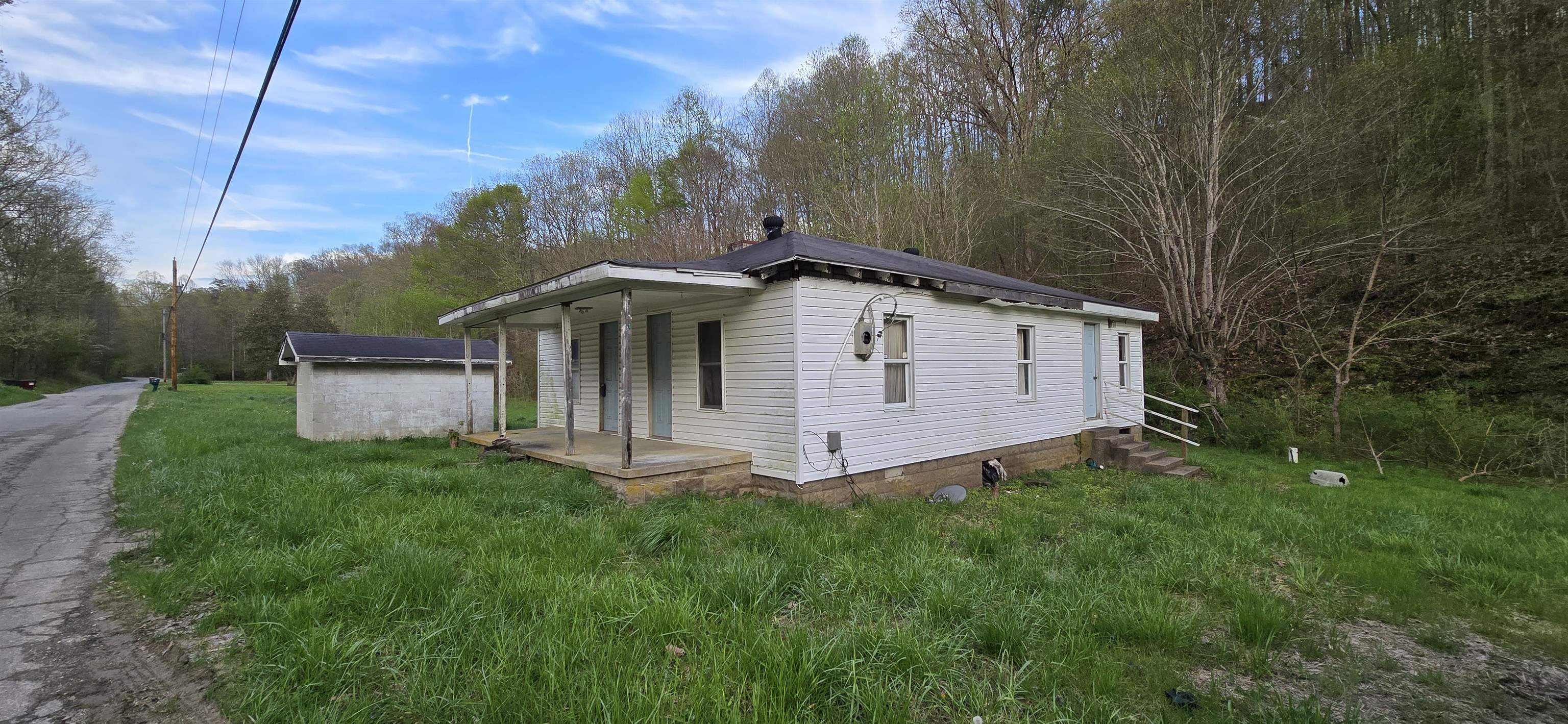 271 Rockgate Road