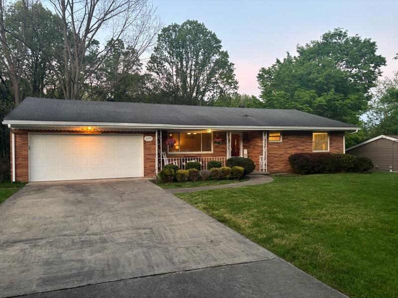 239 Robin Road