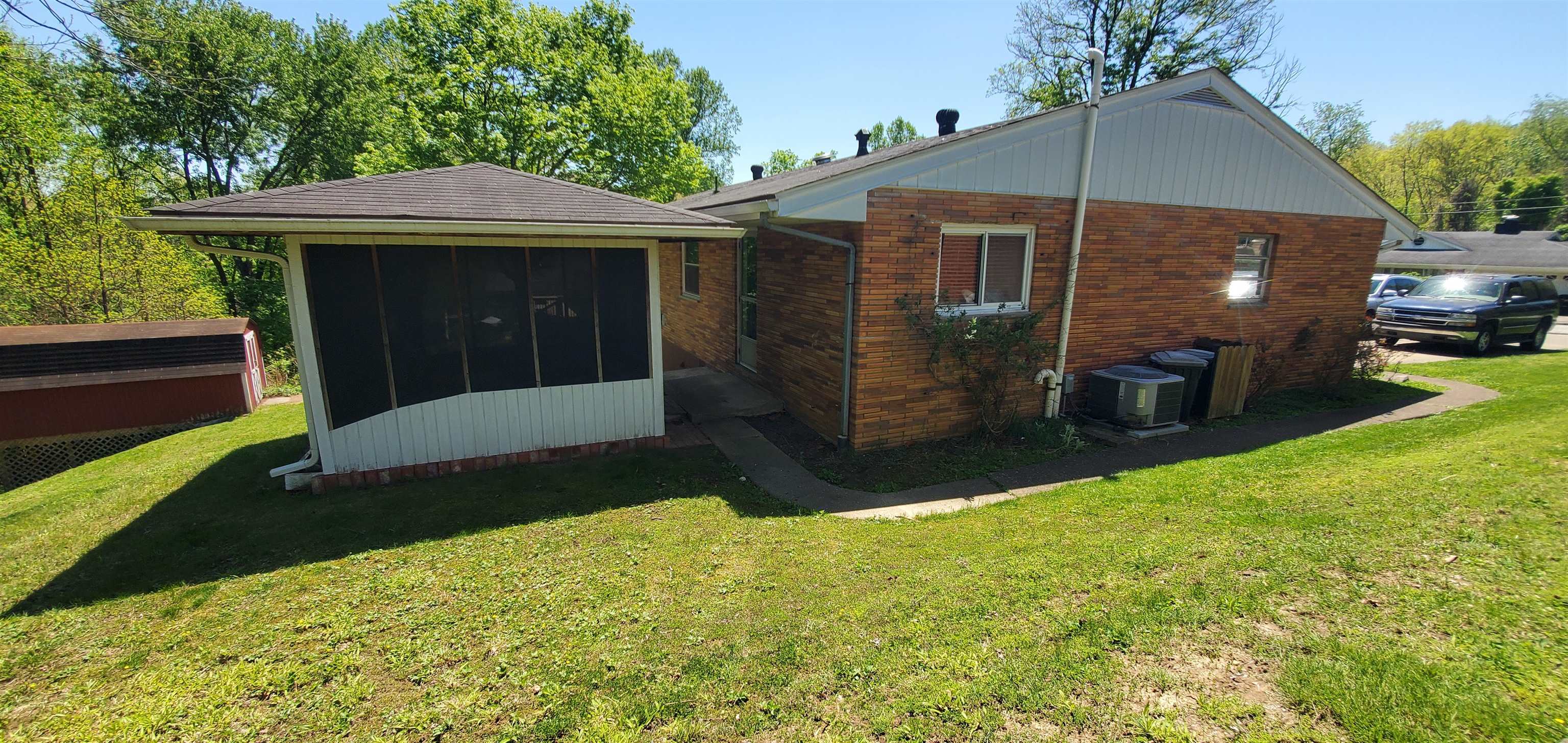 239 Robin Road