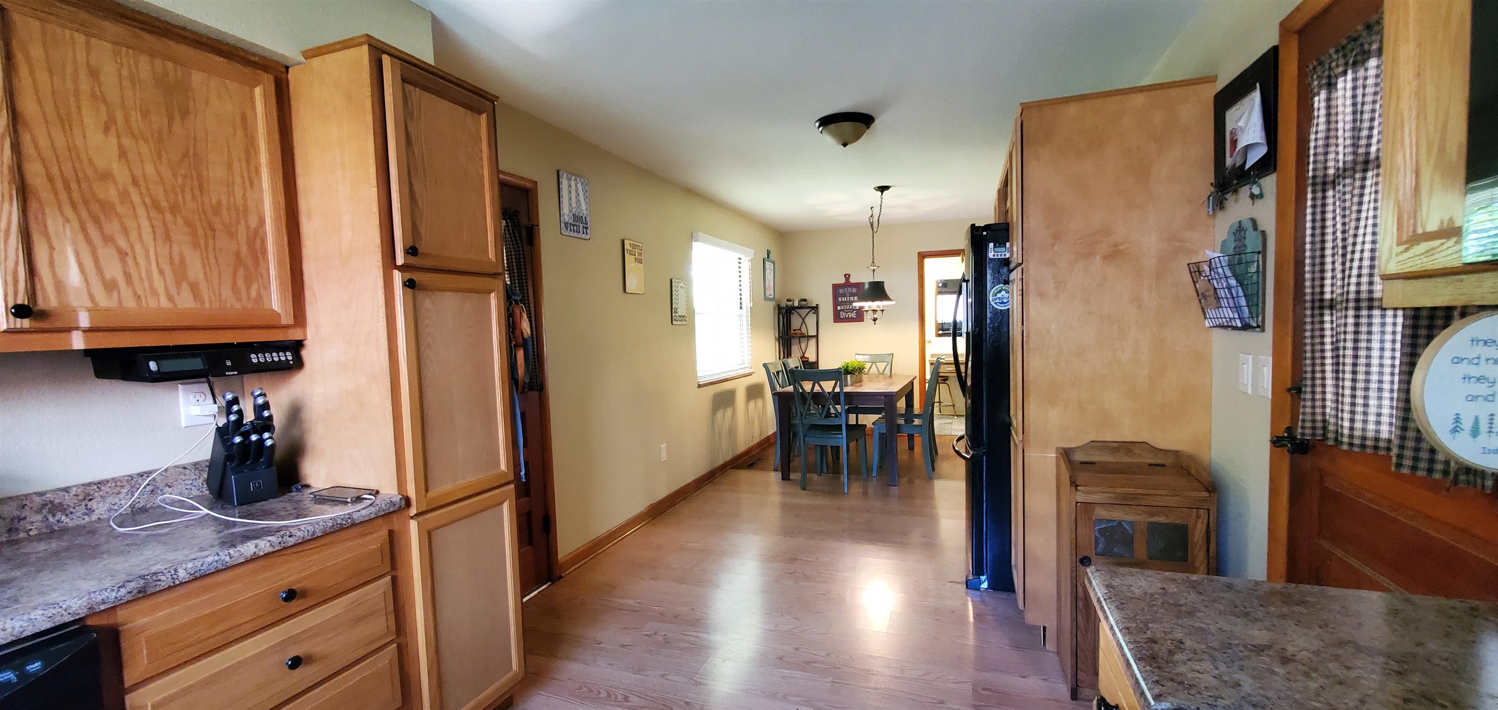 239 Robin Road