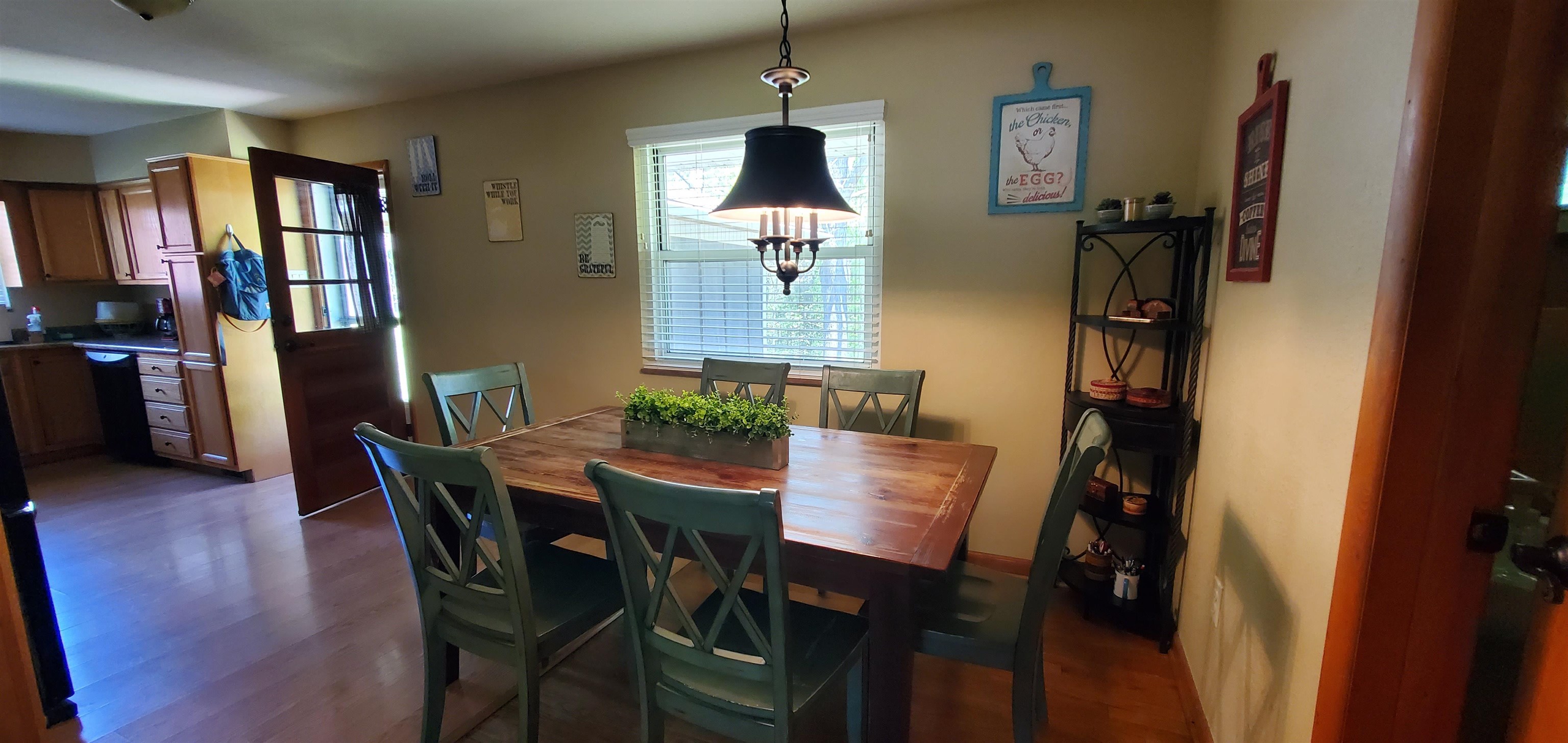 239 Robin Road