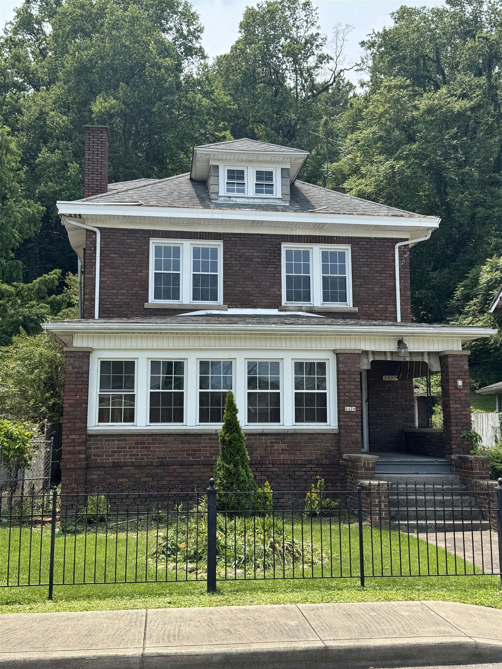 2420 Hilton Avenue