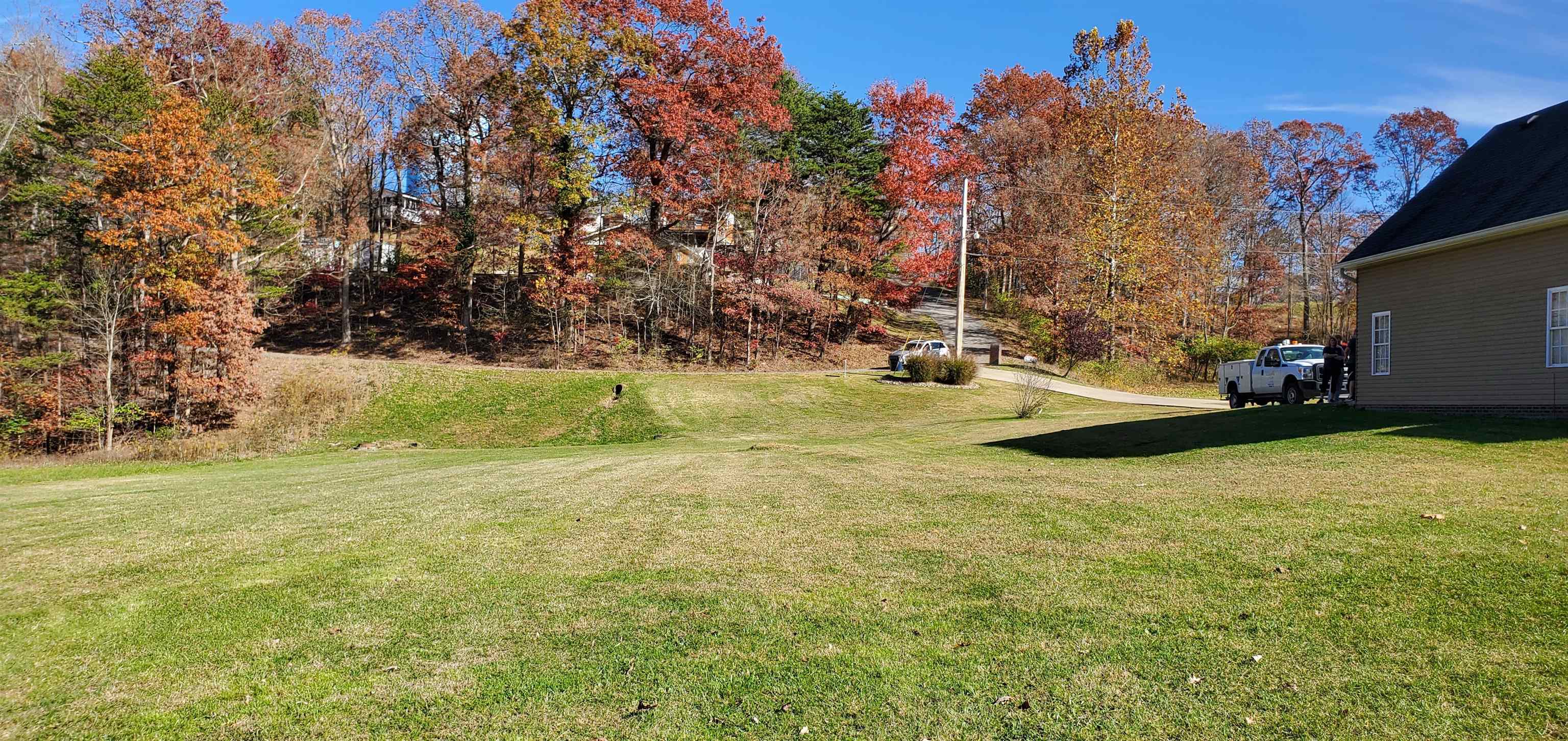 Gloria Avenue, Lot 4