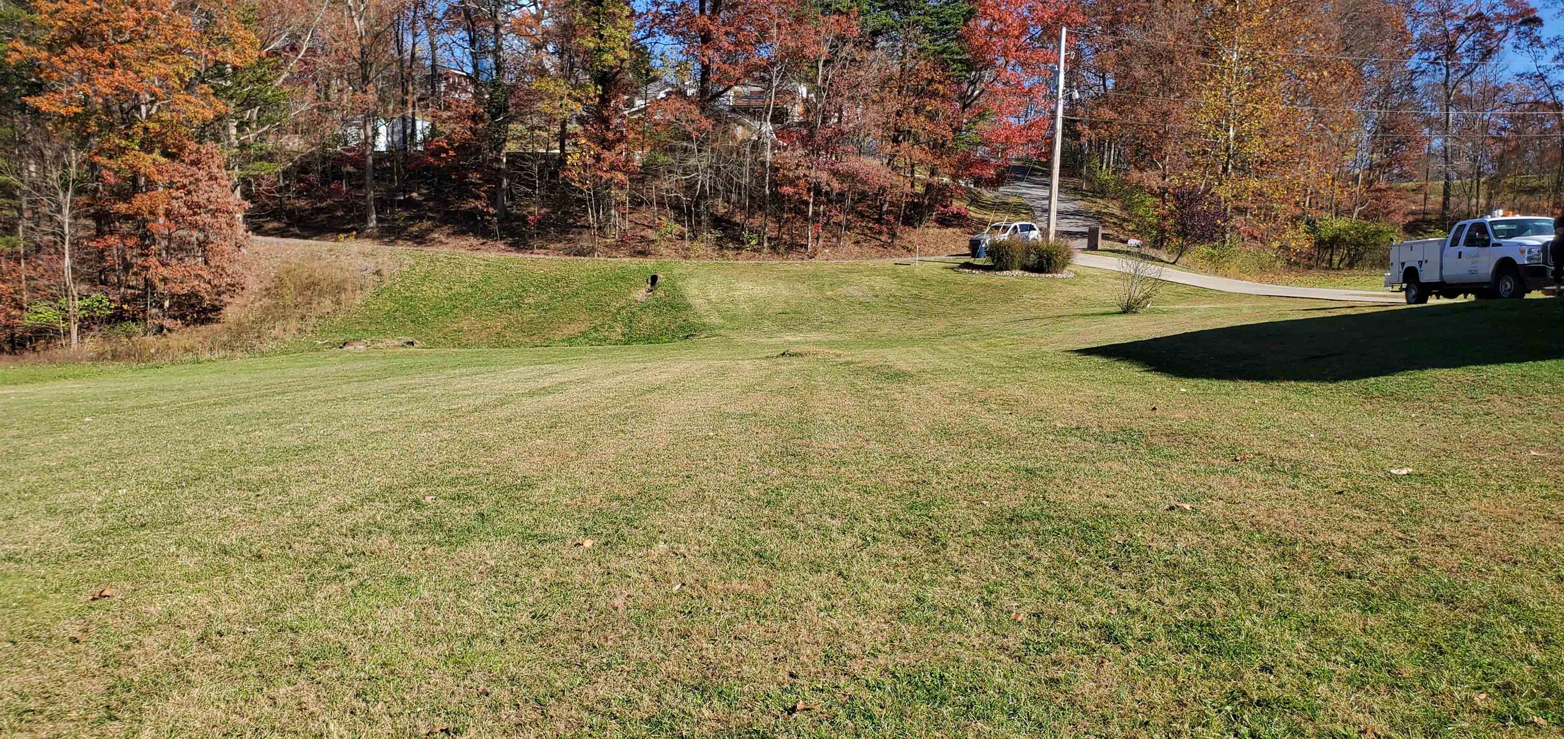 Gloria Avenue, Lot 4