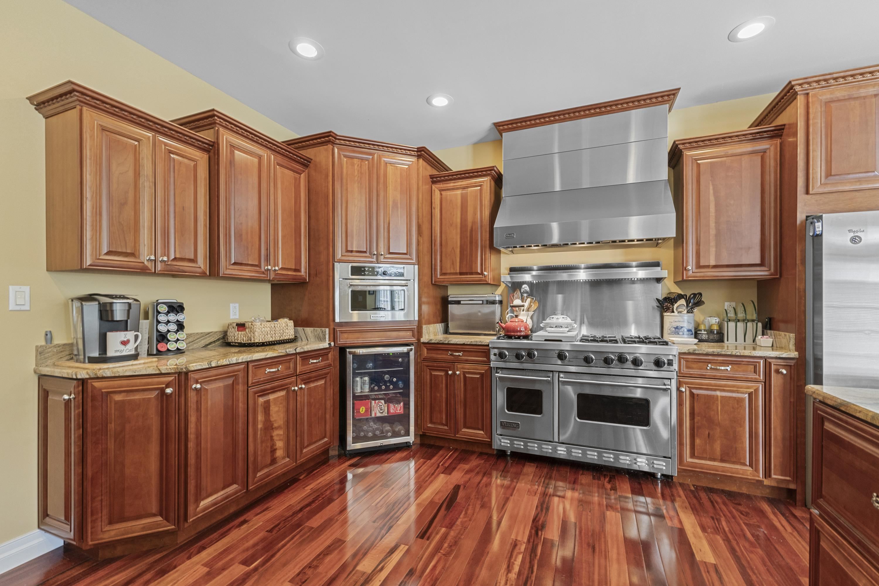1271 Ivy Creek