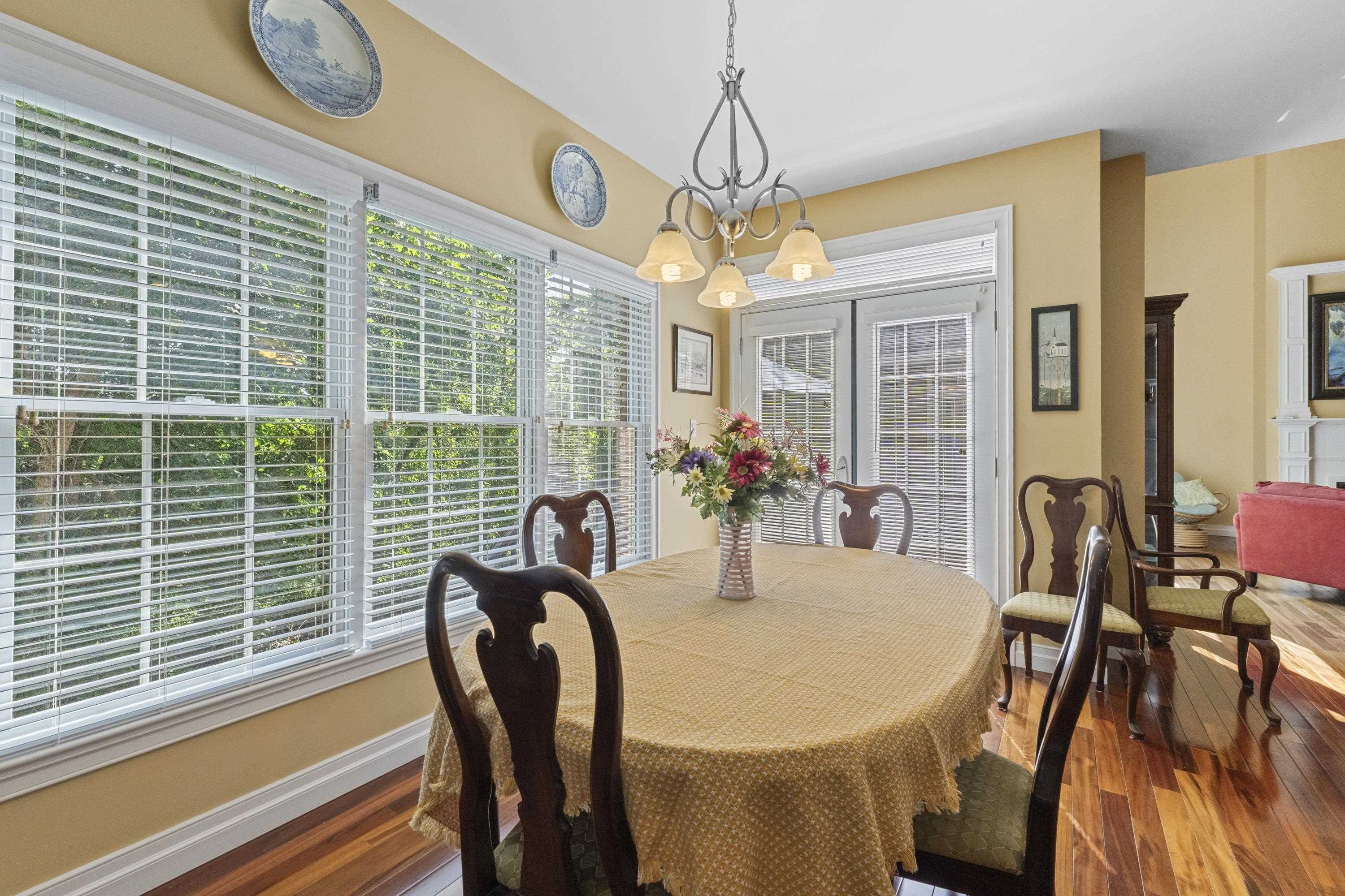 1271 Ivy Creek