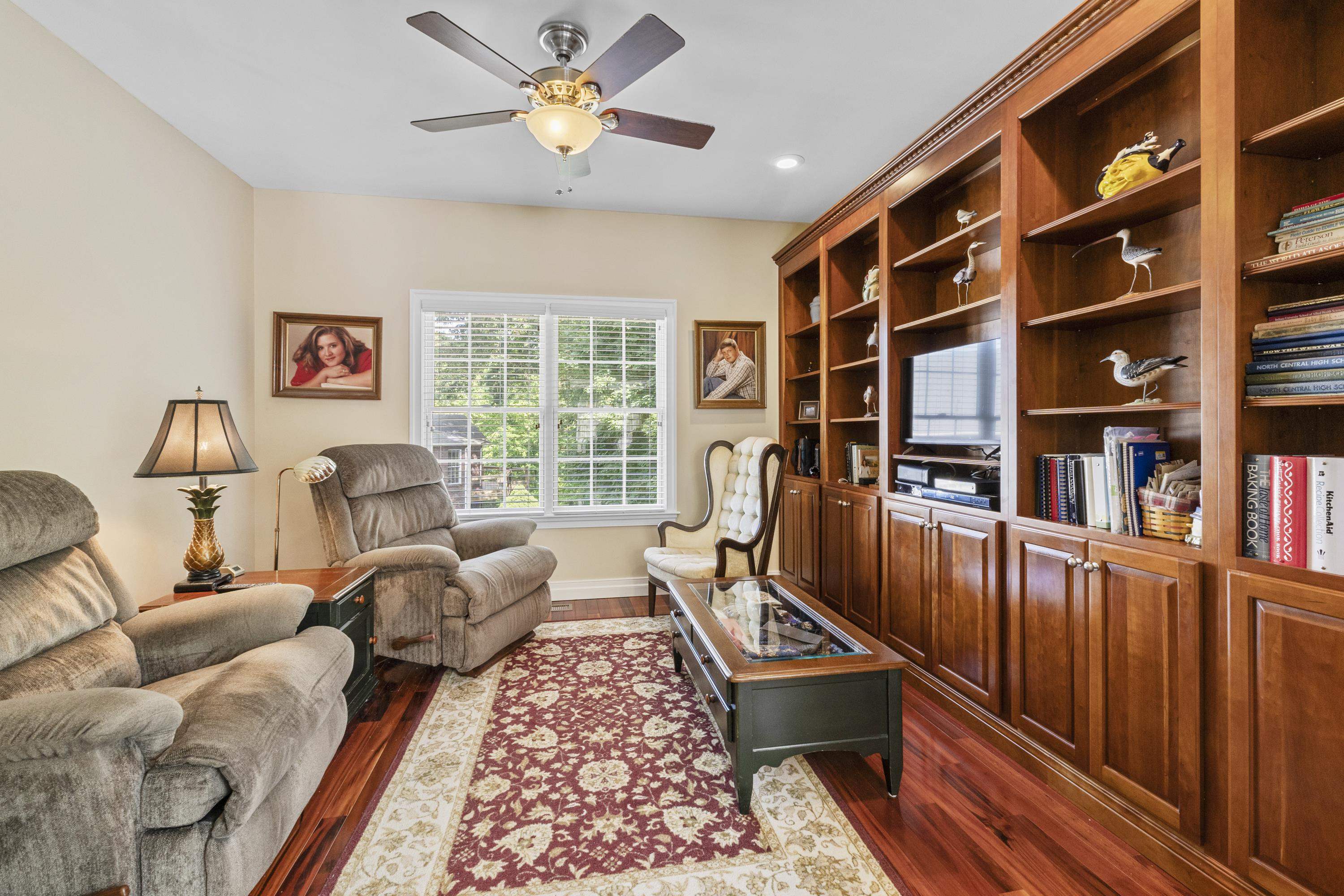 1271 Ivy Creek