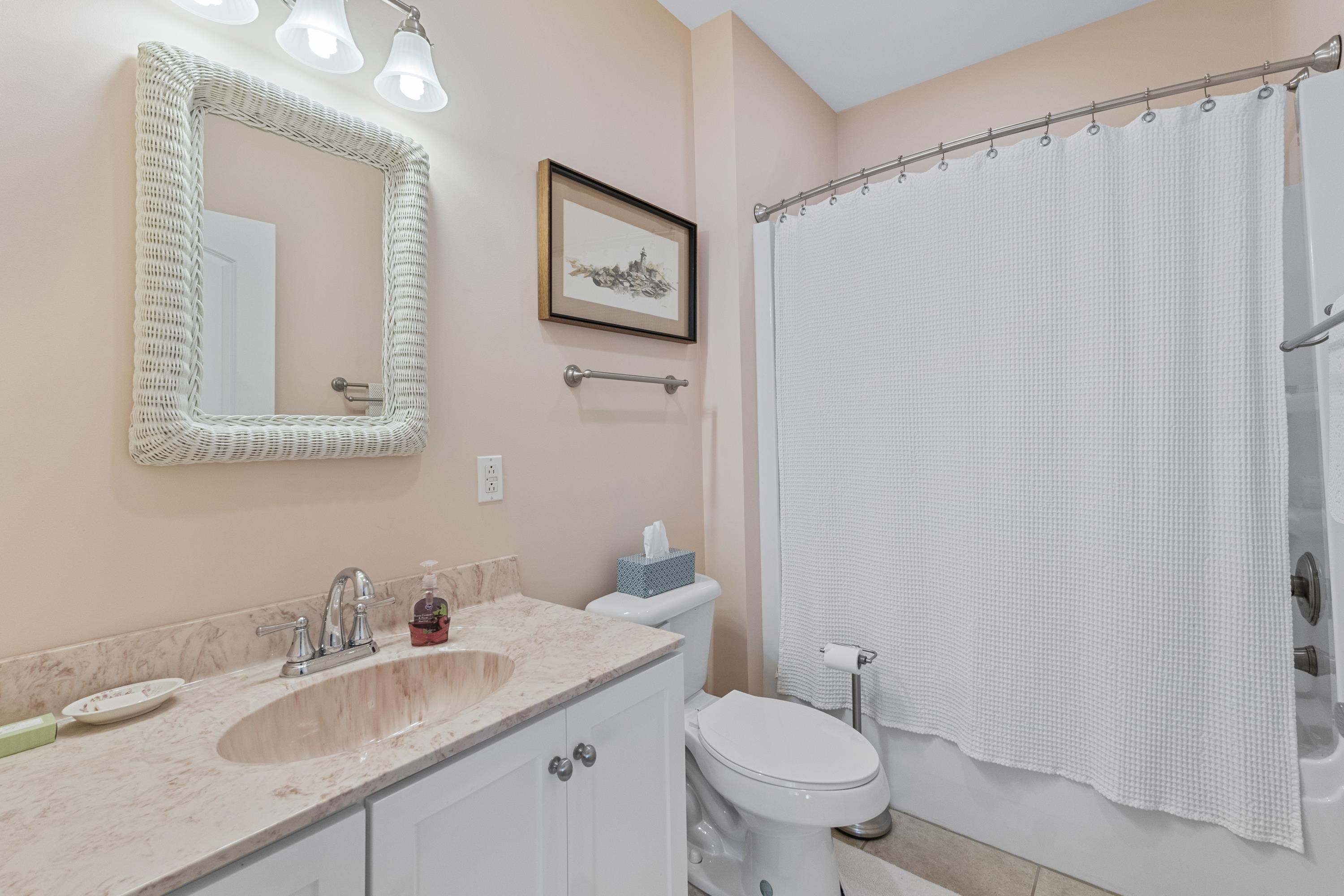 1271 Ivy Creek