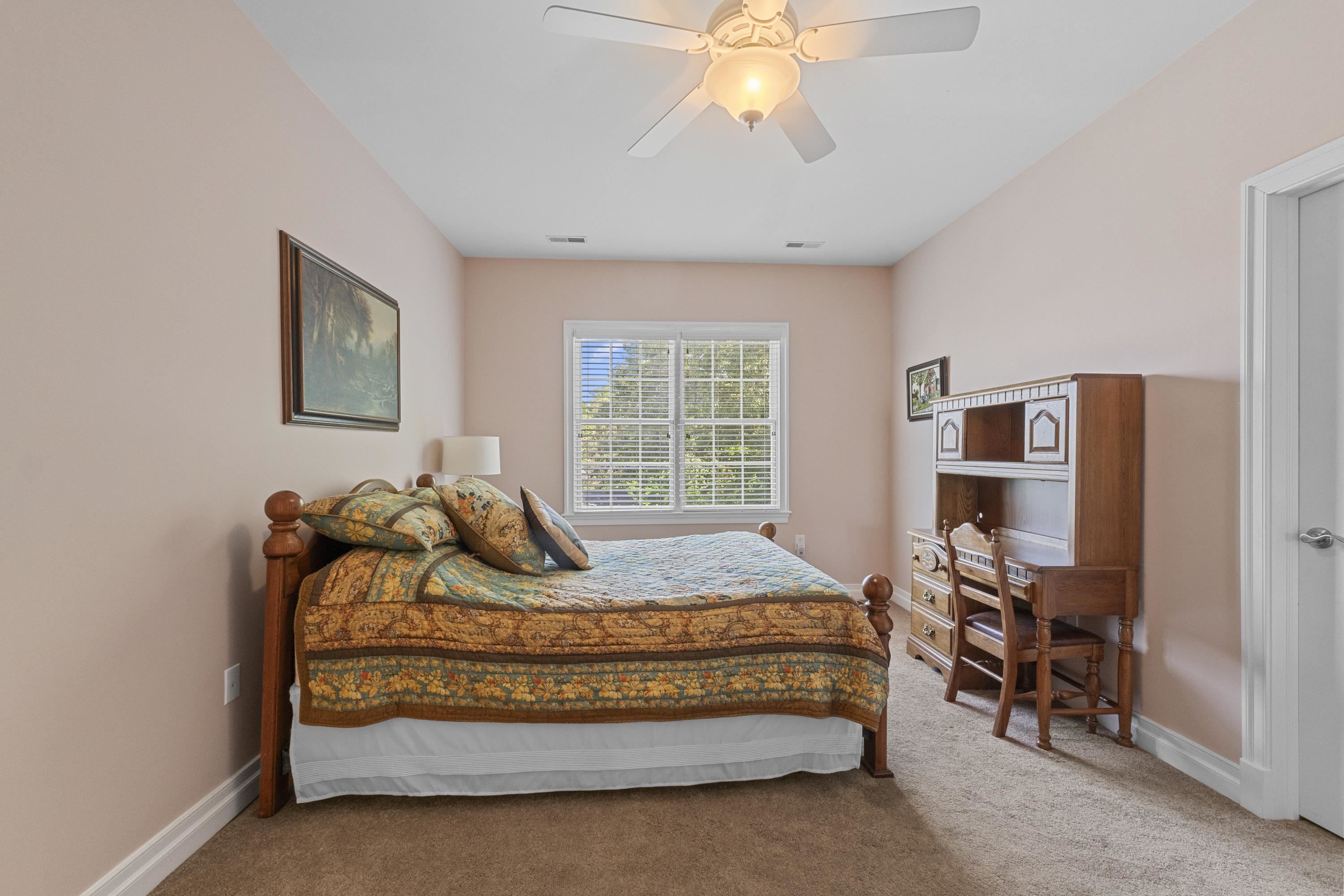 1271 Ivy Creek