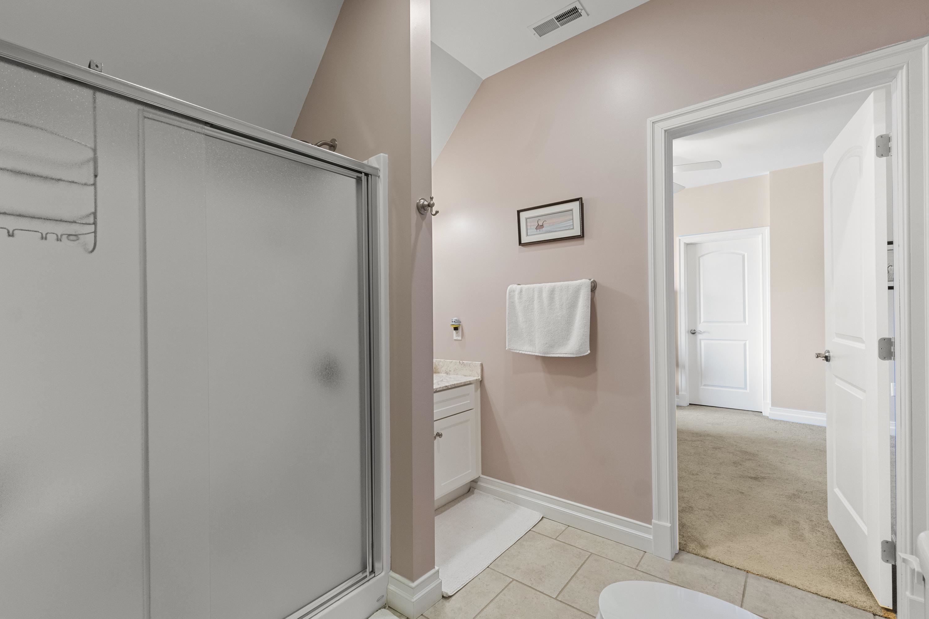 1271 Ivy Creek