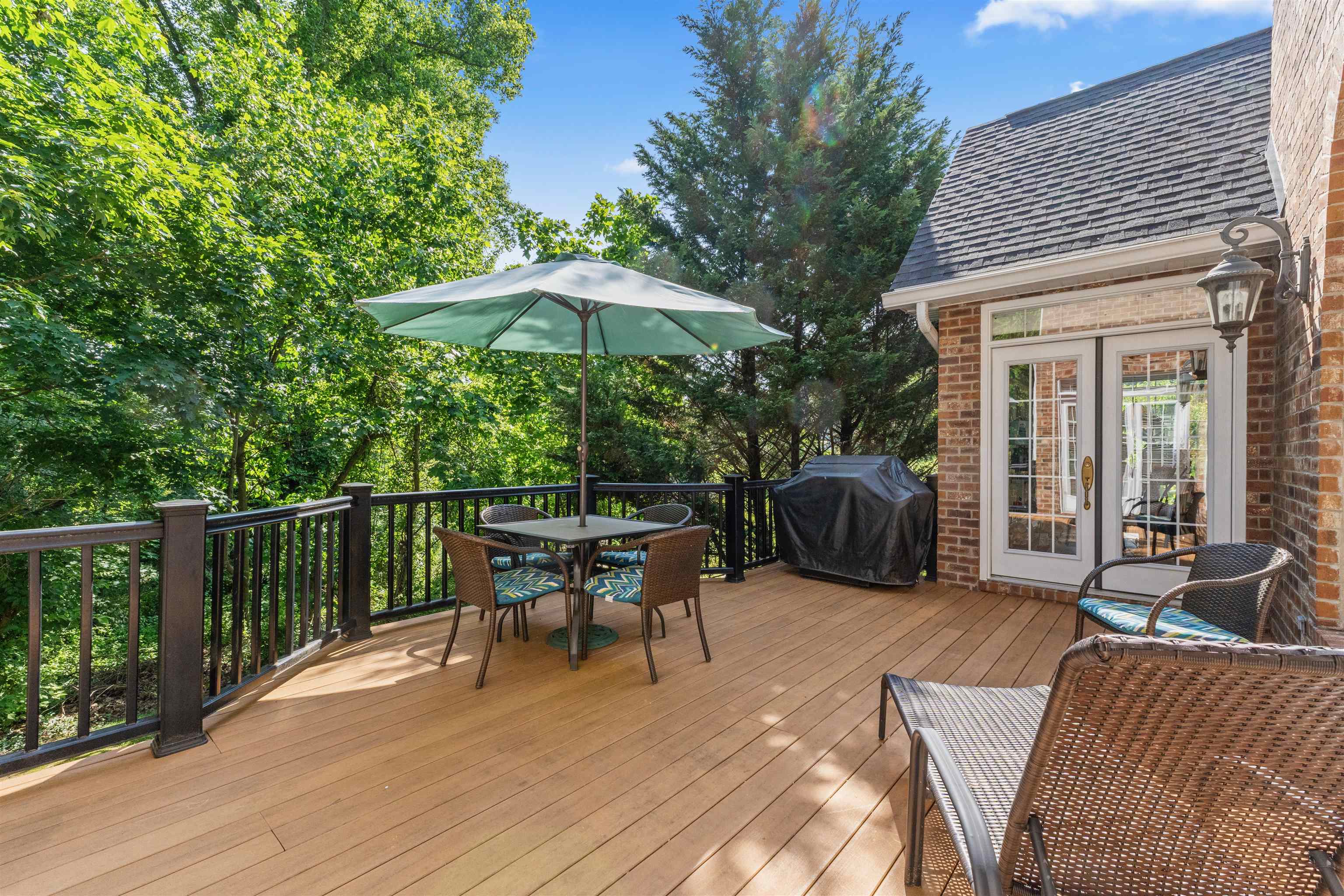 1271 Ivy Creek