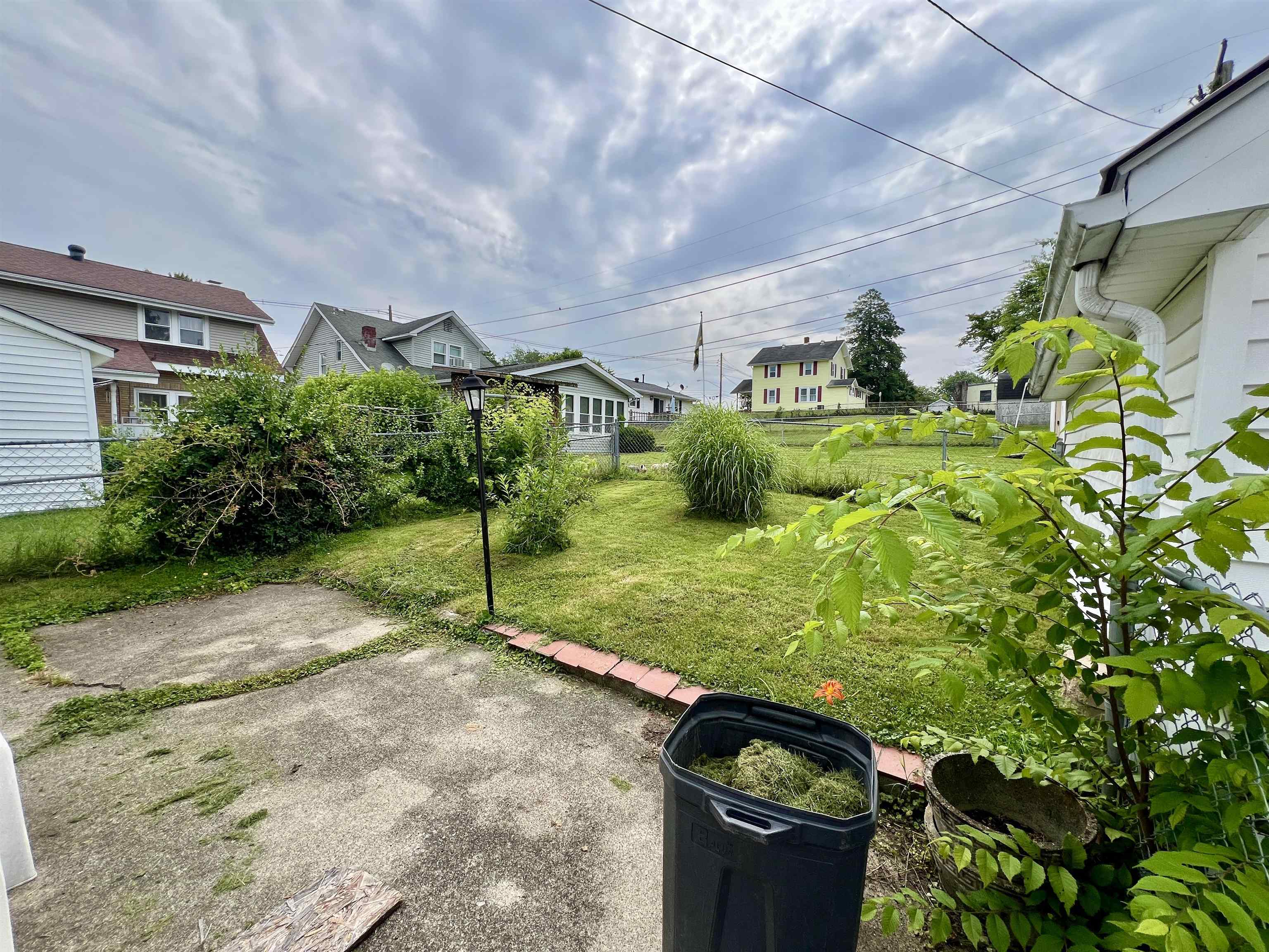 2410 Roosevelt Avenue