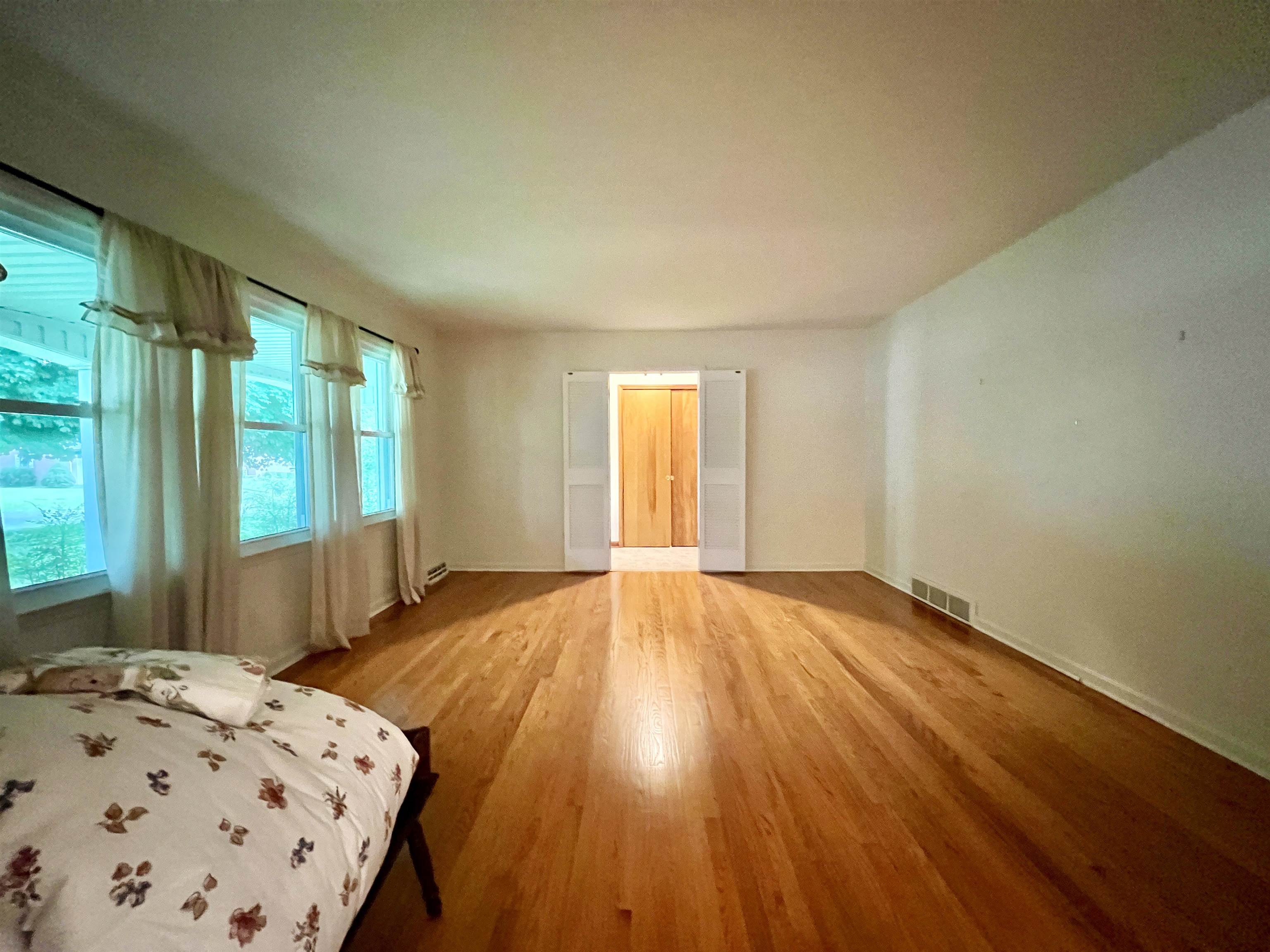 1035 Radford Drive