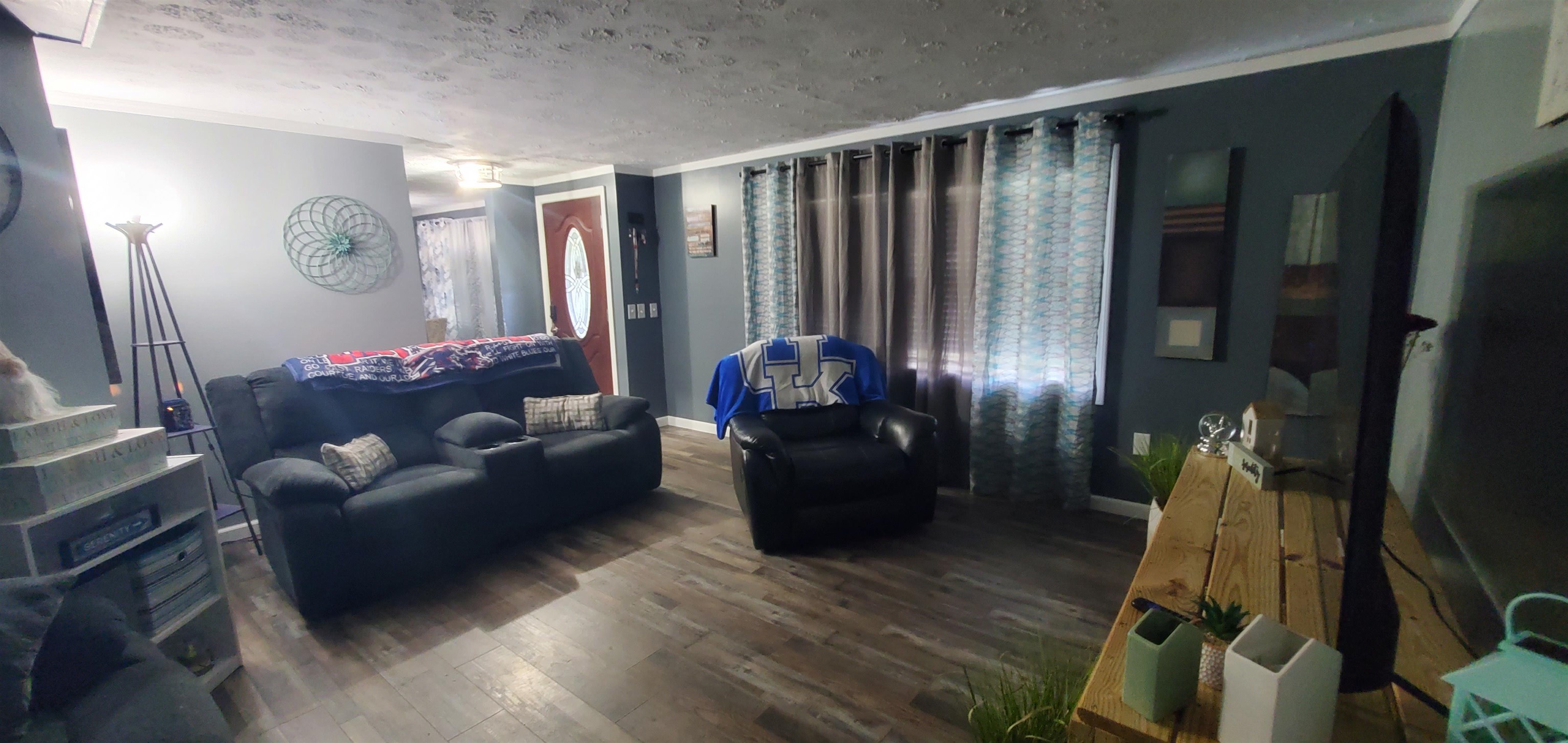 1200 Shady Oak Drive