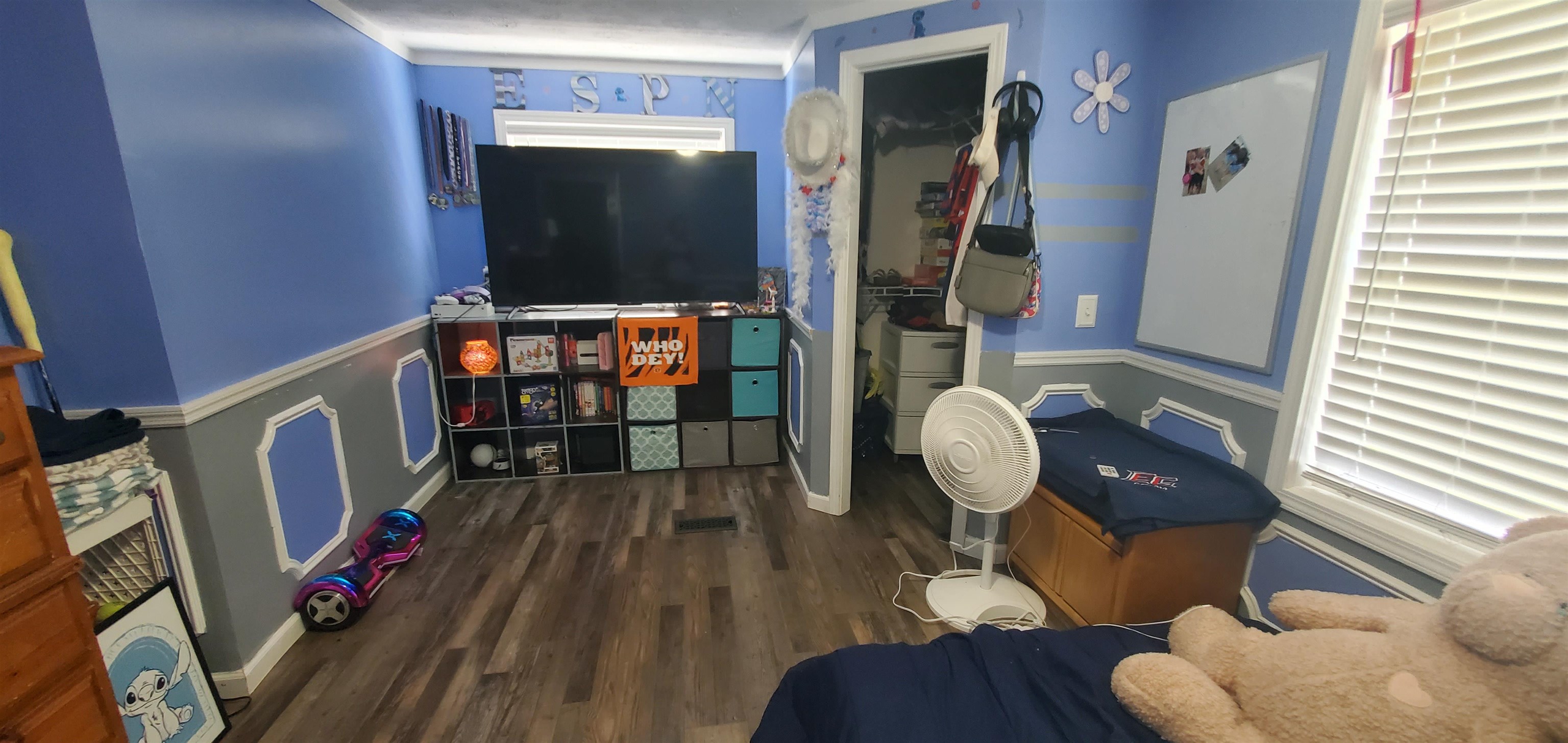 1200 Shady Oak Drive