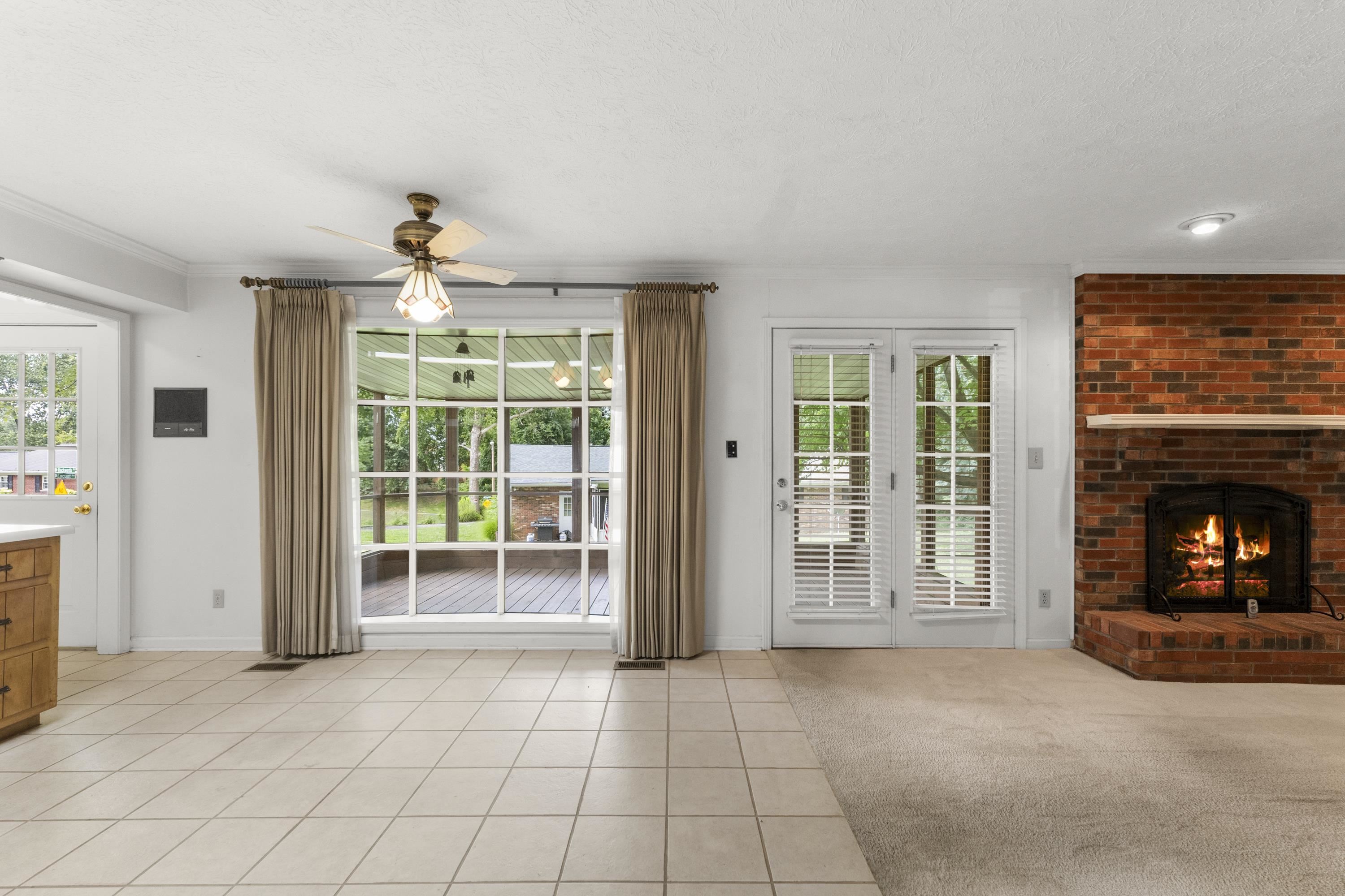 2402 Cherrywood Court